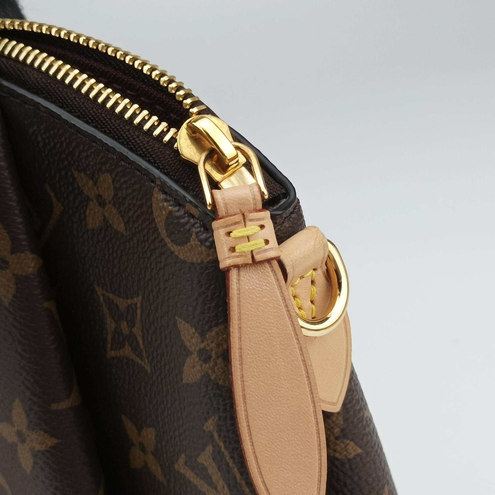 Pre-owned Louis Vuitton Rivoli MM Brown Monogram Canvas M44546 handbag | stylenewstar