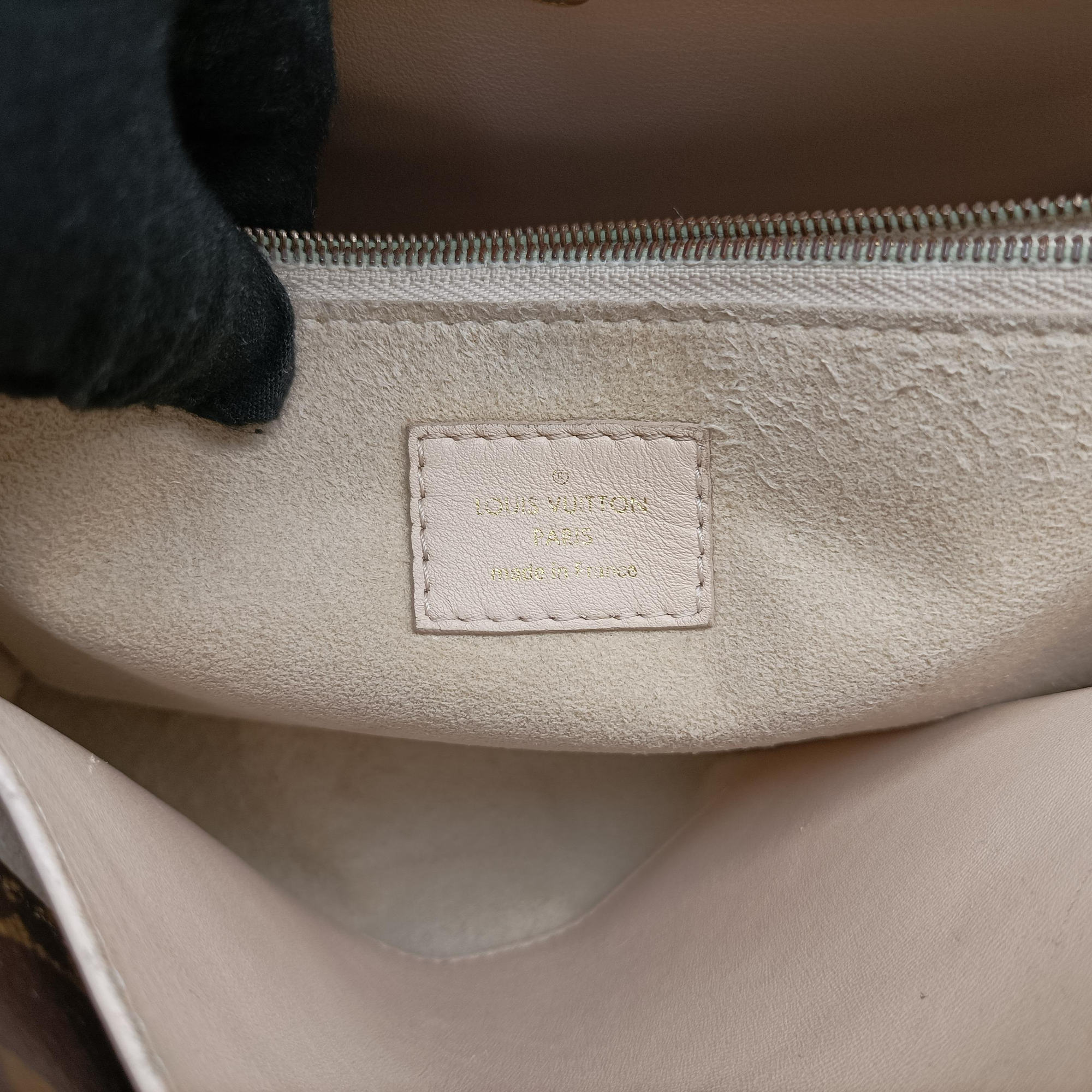 Pre-owned Louis Vuitton Double V Bag Brown  × Creme Monogram Canvas × Grained Leather M54155 shoulderbag | stylenewstar