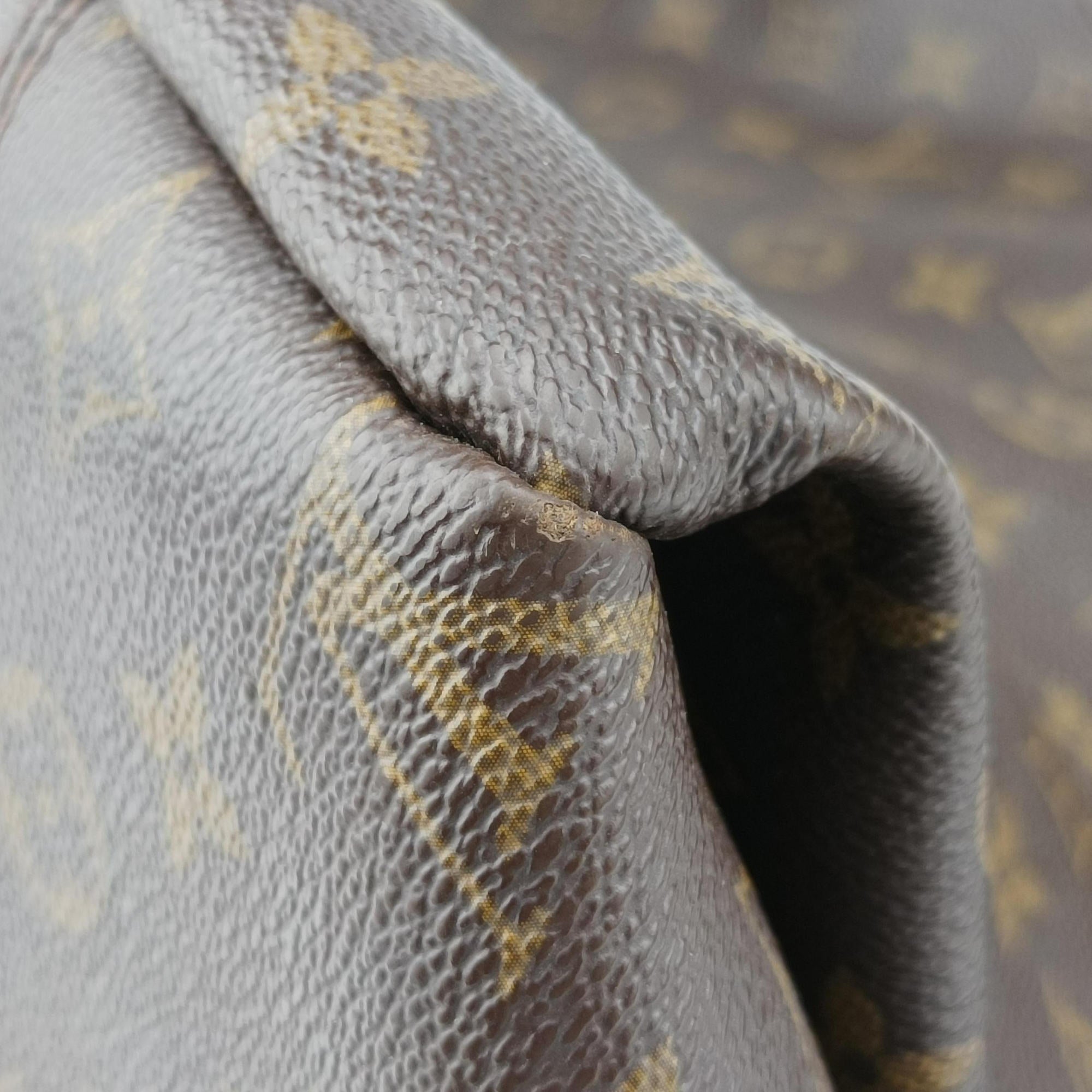 Pre-owned Louis Vuitton ARTSY MM Brown Monogram Canvas M40249 handbag | stylenewstar