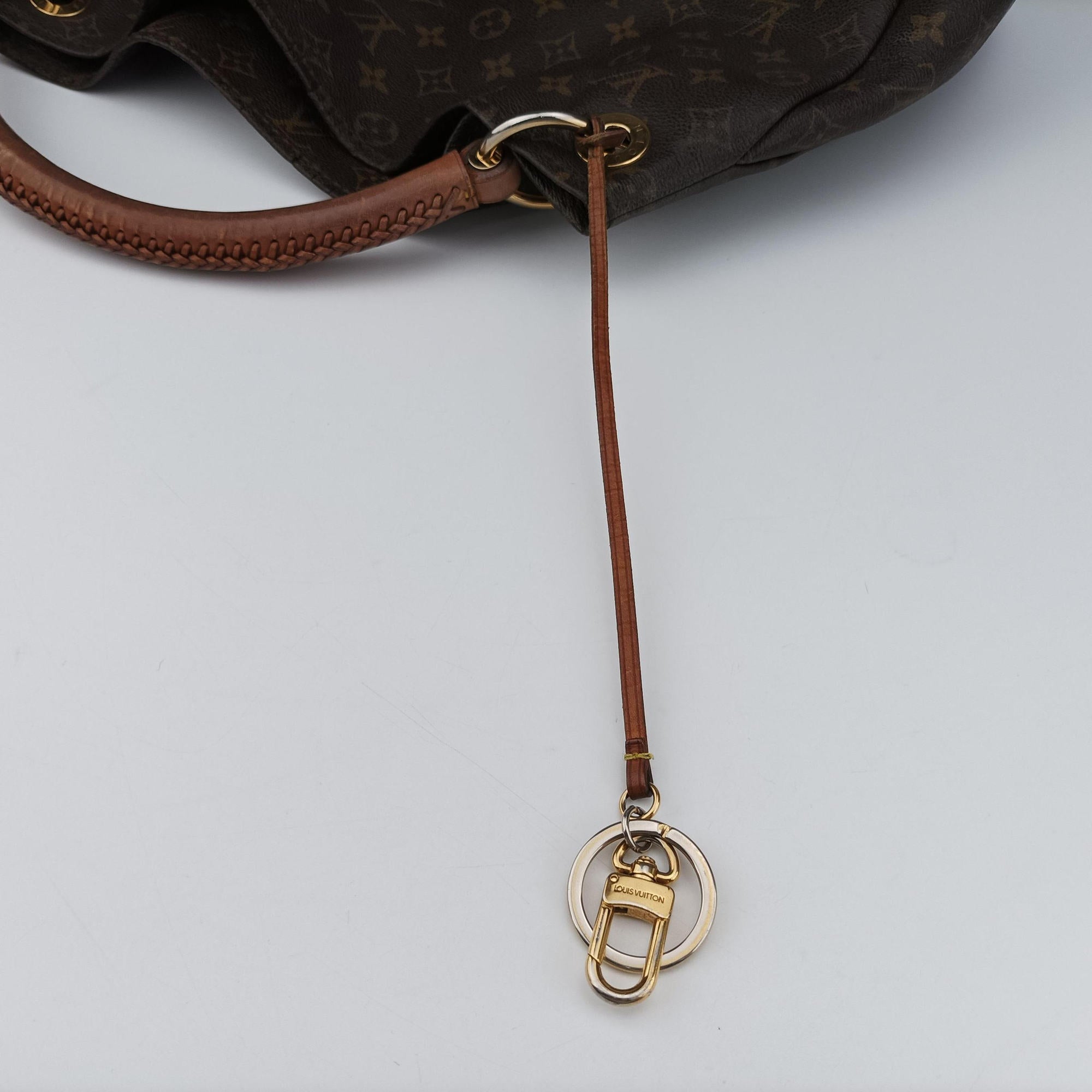 Pre-owned Louis Vuitton ARTSY MM Brown Monogram Canvas M40249 handbag | stylenewstar
