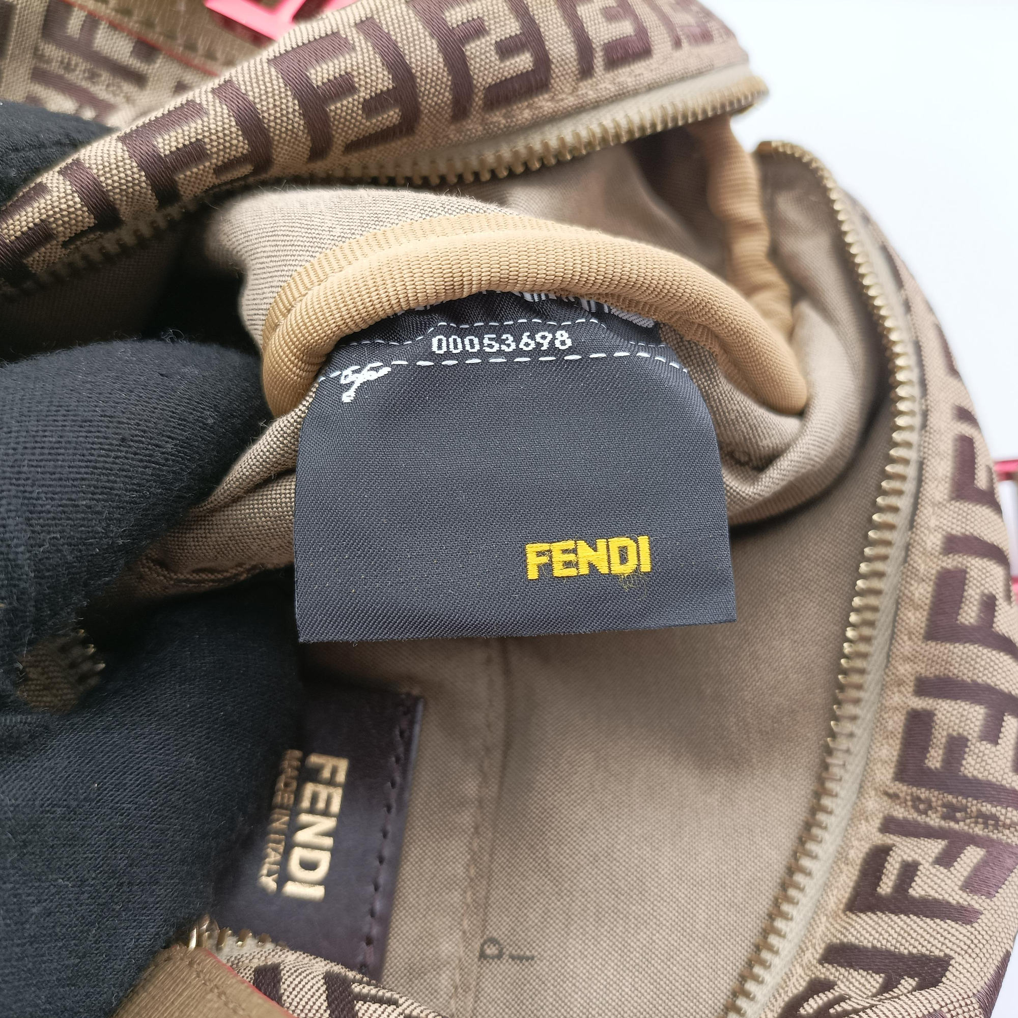Pre-owned Fendi Zucchino Glitter Logo Multicolour canvas 8BL068 bostonbag | stylenewstar
