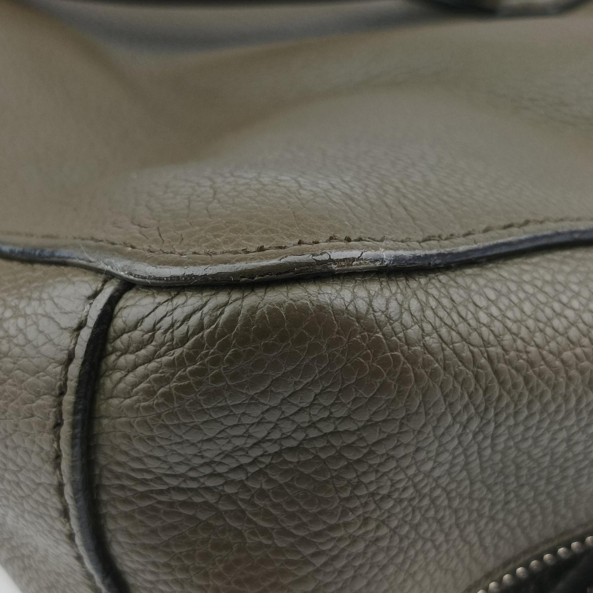 Secondhand Prada Business Briefcase Green Leather 2VE368 handbag | stylenewstar