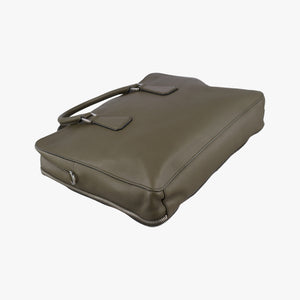 Secondhand Prada Business Briefcase Green Leather 2VE368 handbag | stylenewstar