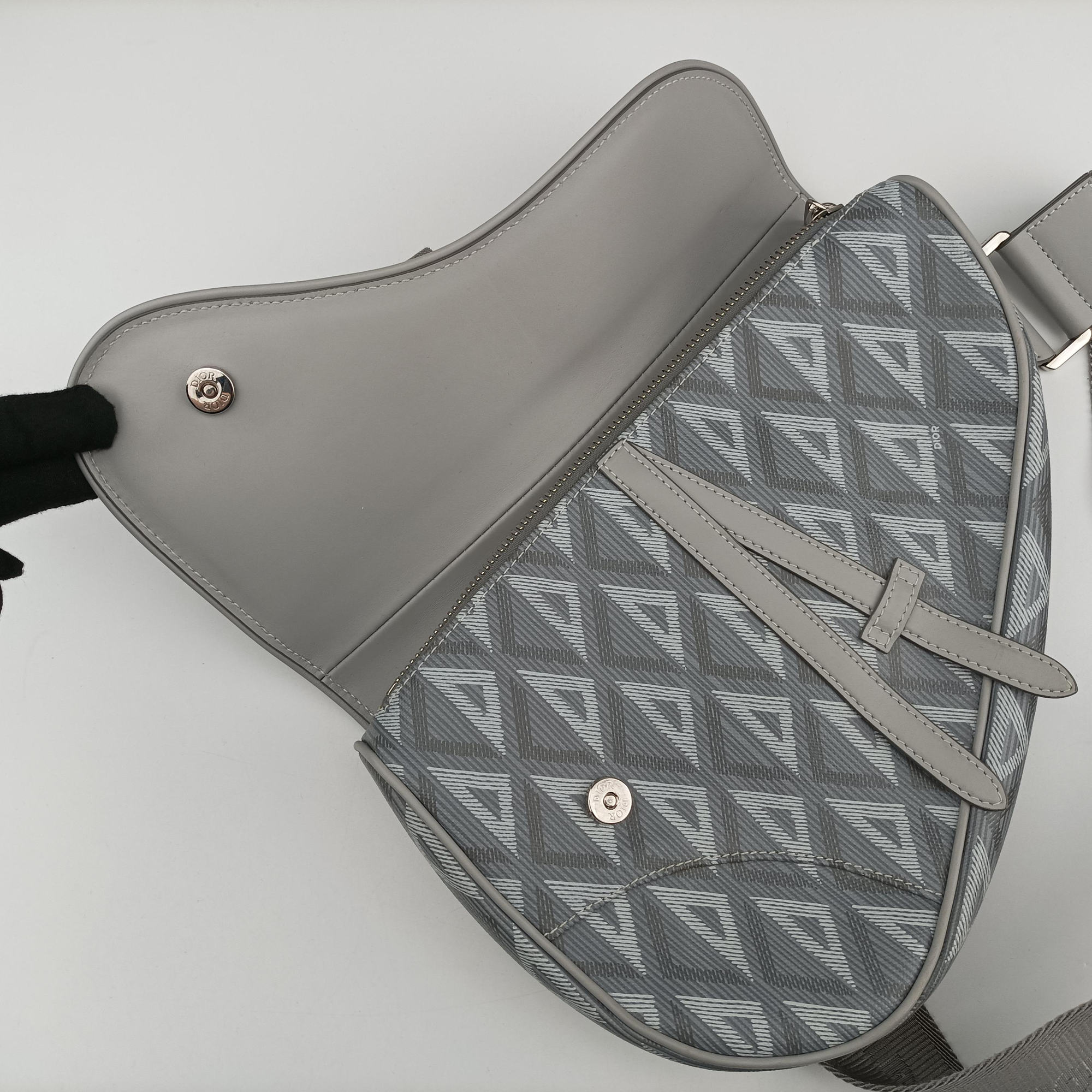 Pre-owned Christian Dior Saddle Grey PVC coated canvas × leather  crossbodybag | stylenewstar