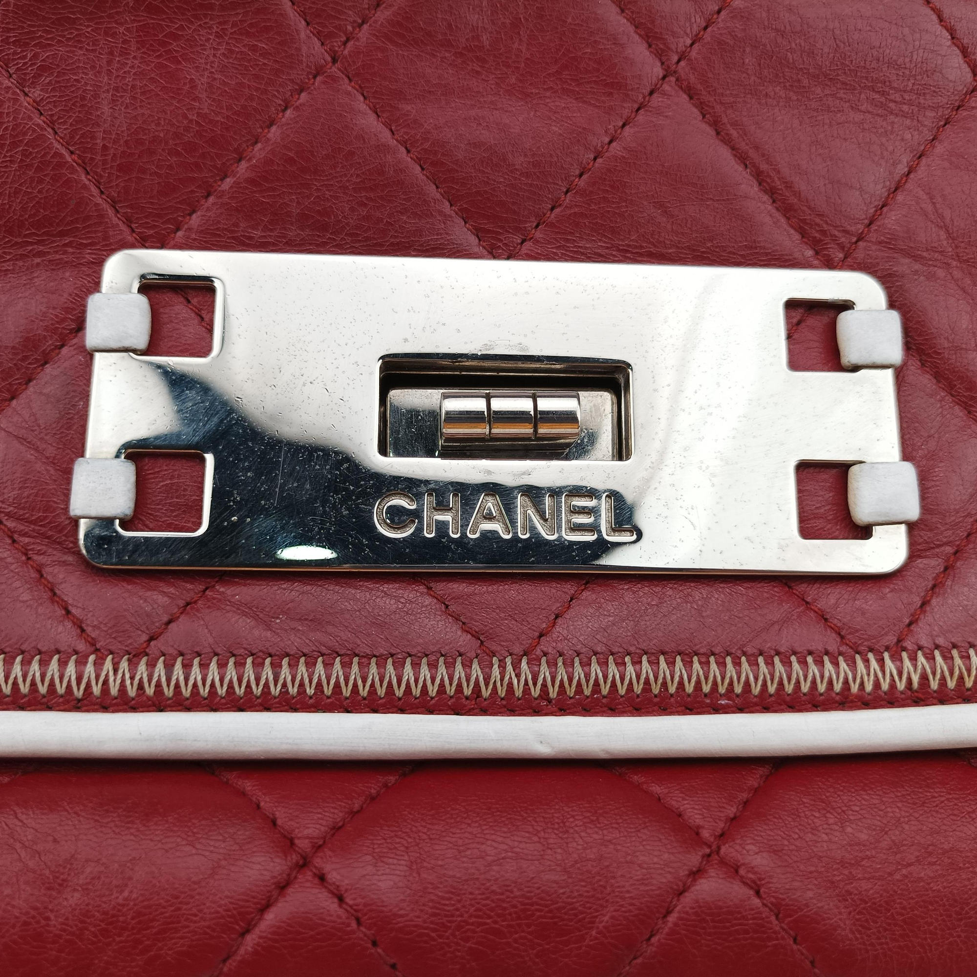 Pre-owned Chanel 2.55East West Red Leather A37691 shoulderbag | stylenewstar