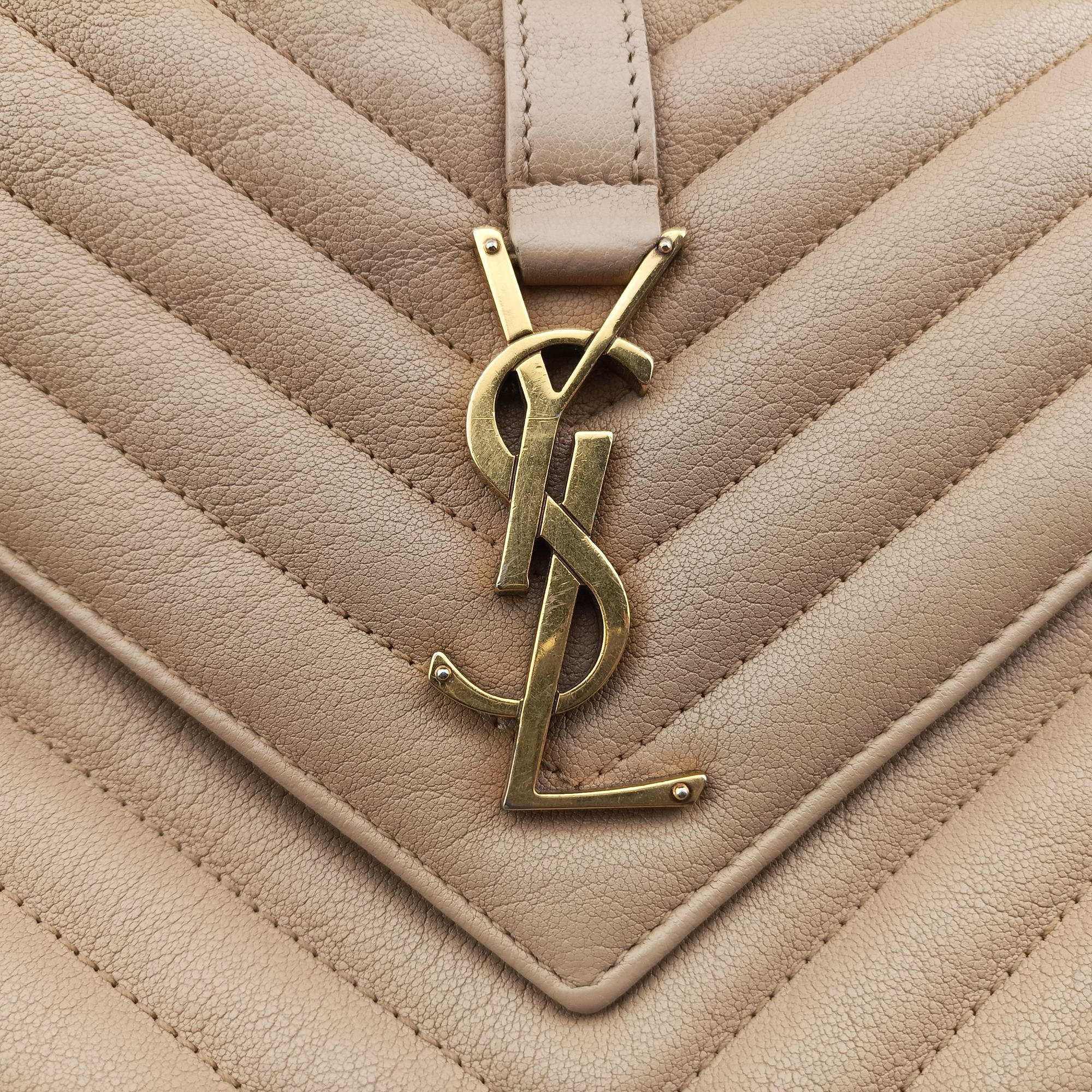 Pre-owned Yves Saint Laurent COLLEGE Beige Leather 600279 shoulderbag | stylenewstar