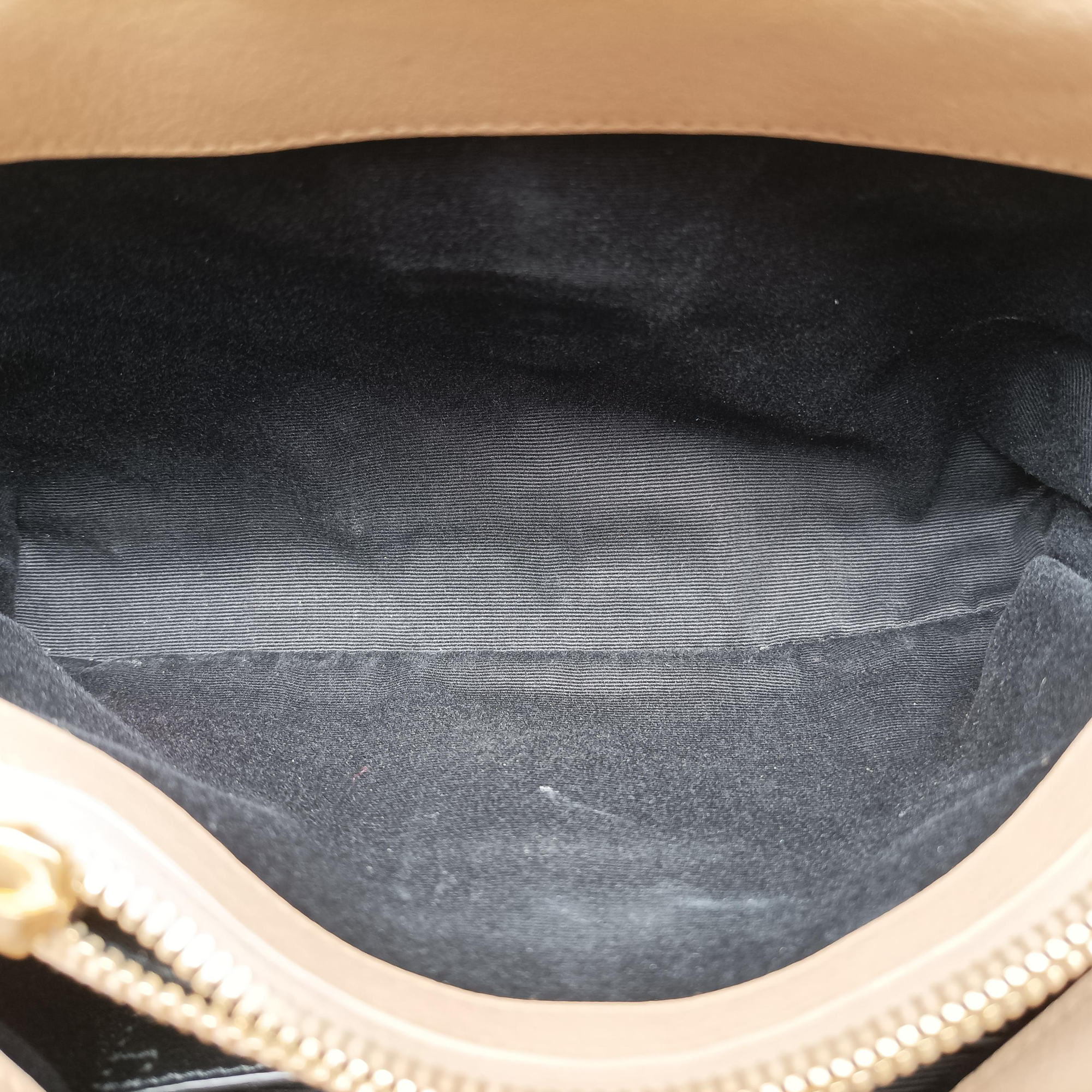 Pre-owned Yves Saint Laurent COLLEGE Beige Leather 600279 shoulderbag | stylenewstar