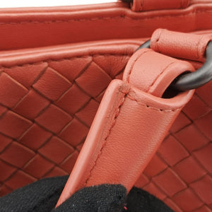 Pre-owned Bottega Veneta Intrecciato Coral red lambskin  handbag | stylenewstar