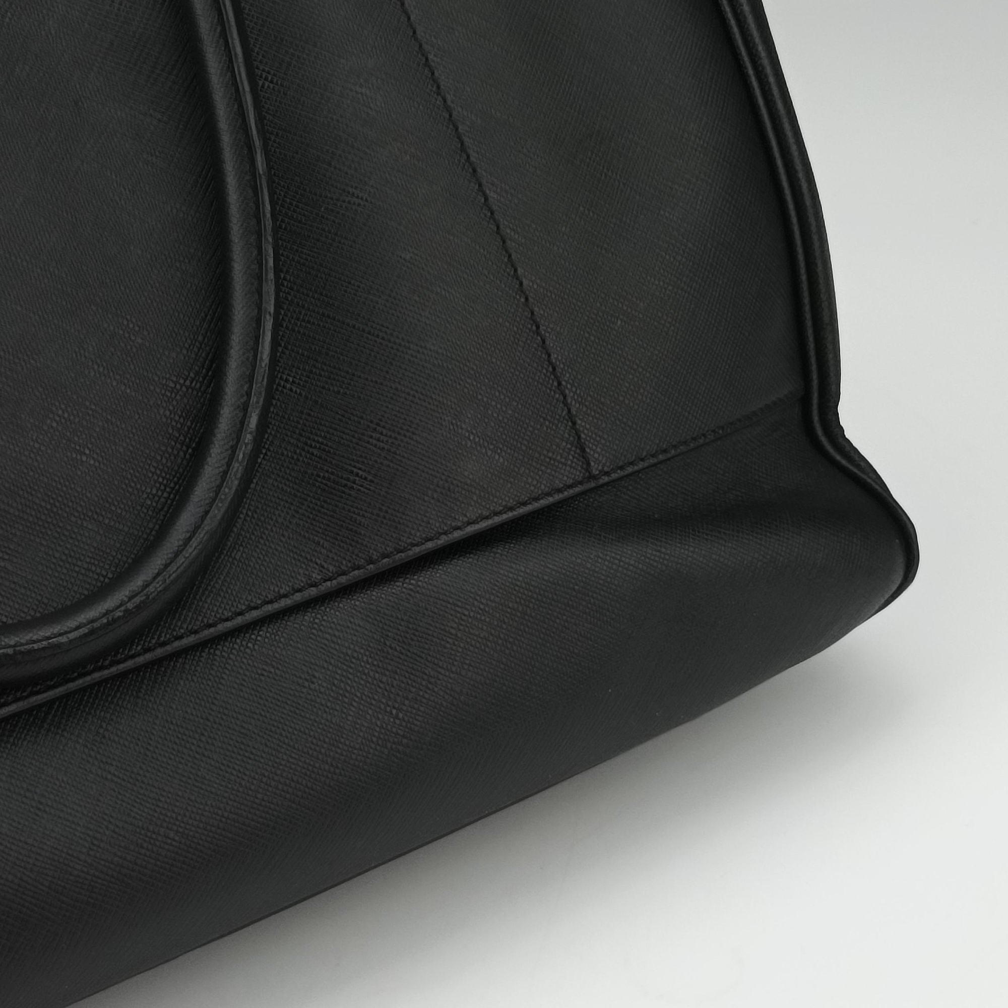 Pre-owned Prada Business Briefcase Black SAFFIANO Leather 2VE011 handbag | stylenewstar