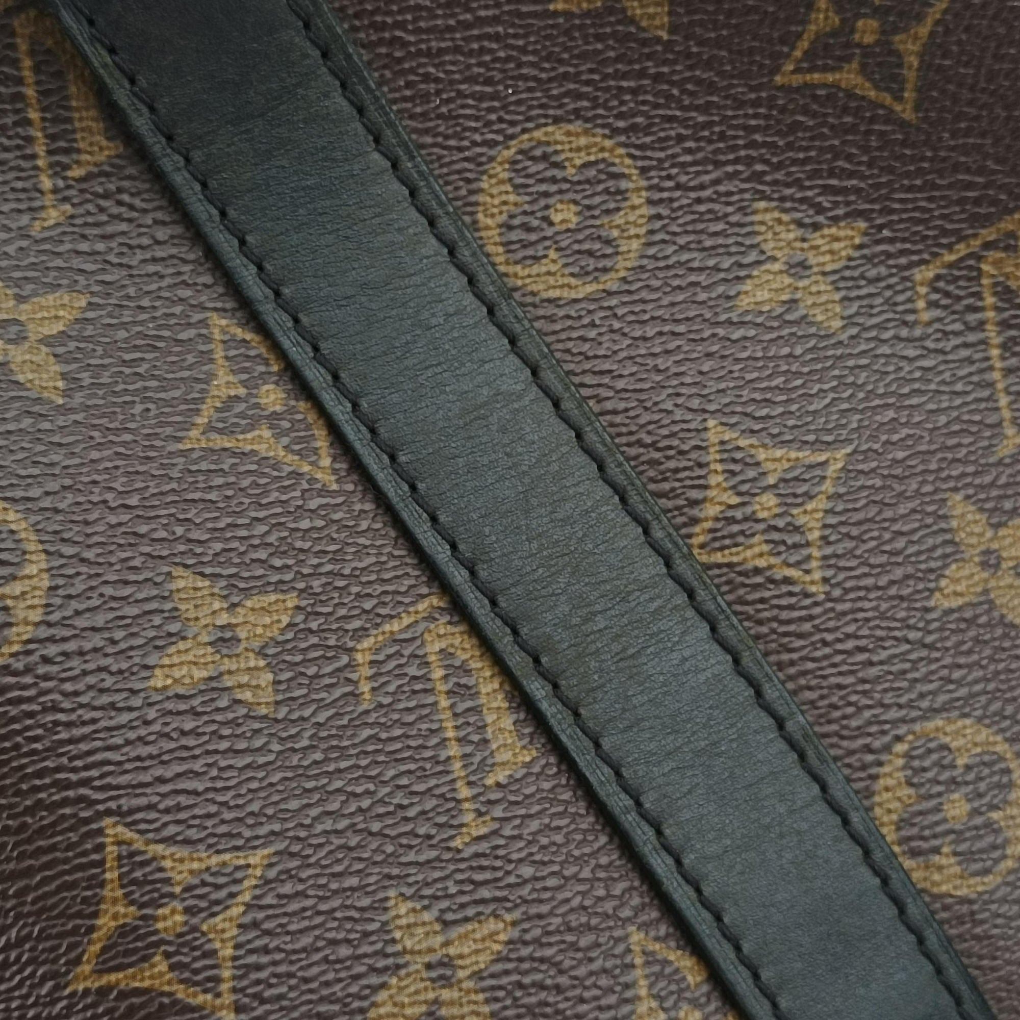 Pre-owned Louis Vuitton Keepall Bandouliere 45 Monogram Eclipse Monogram Eclipse Canvas M56711 shoulderbag | stylenewstar