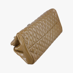 Pre-owned Chanel Mademoiselle Bowling Light Brown Patent A50557 shoulderbag | stylenewstar