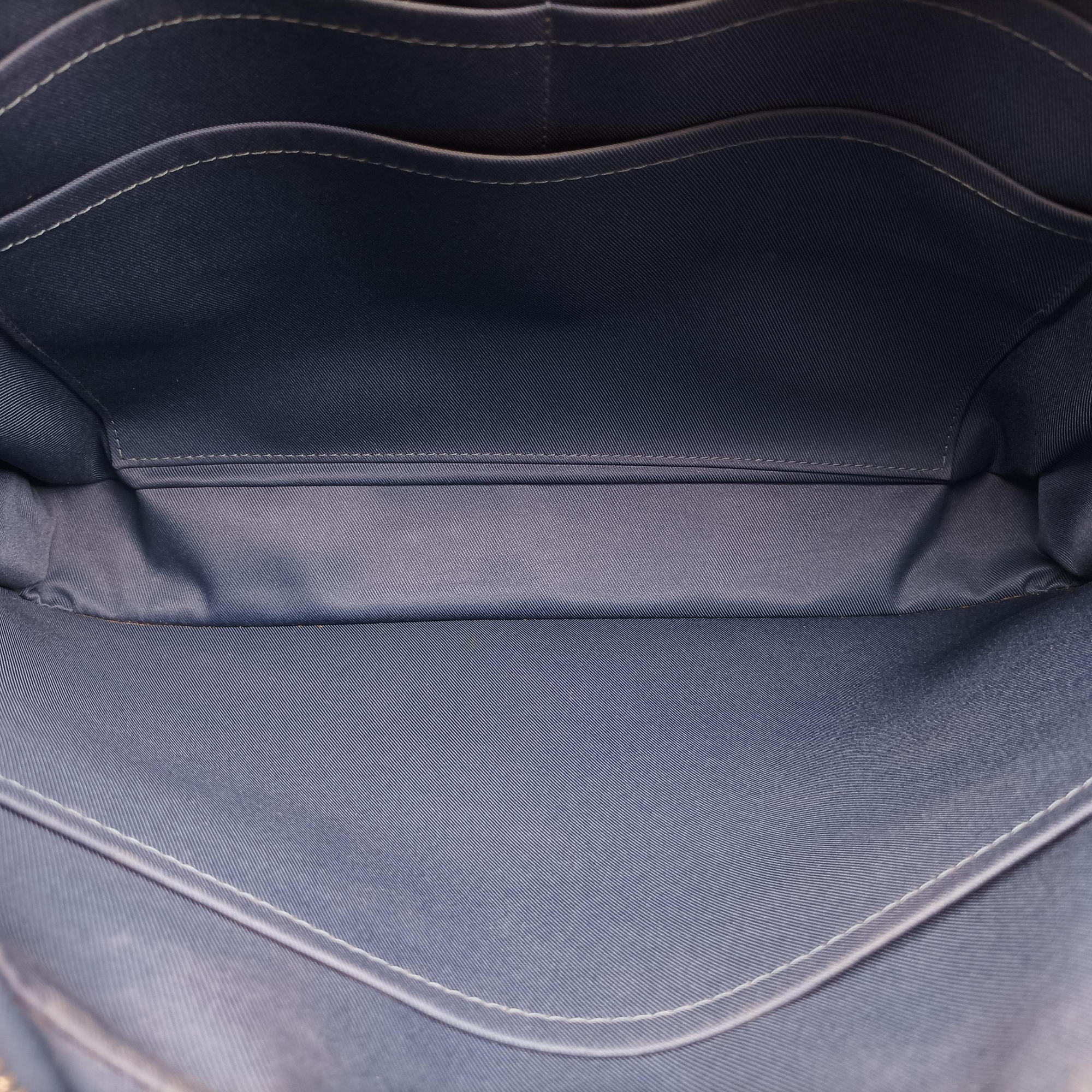 Vintage Louis Vuitton Porto Document Business MM Navy Taiga M32705 handbag | stylenewstar