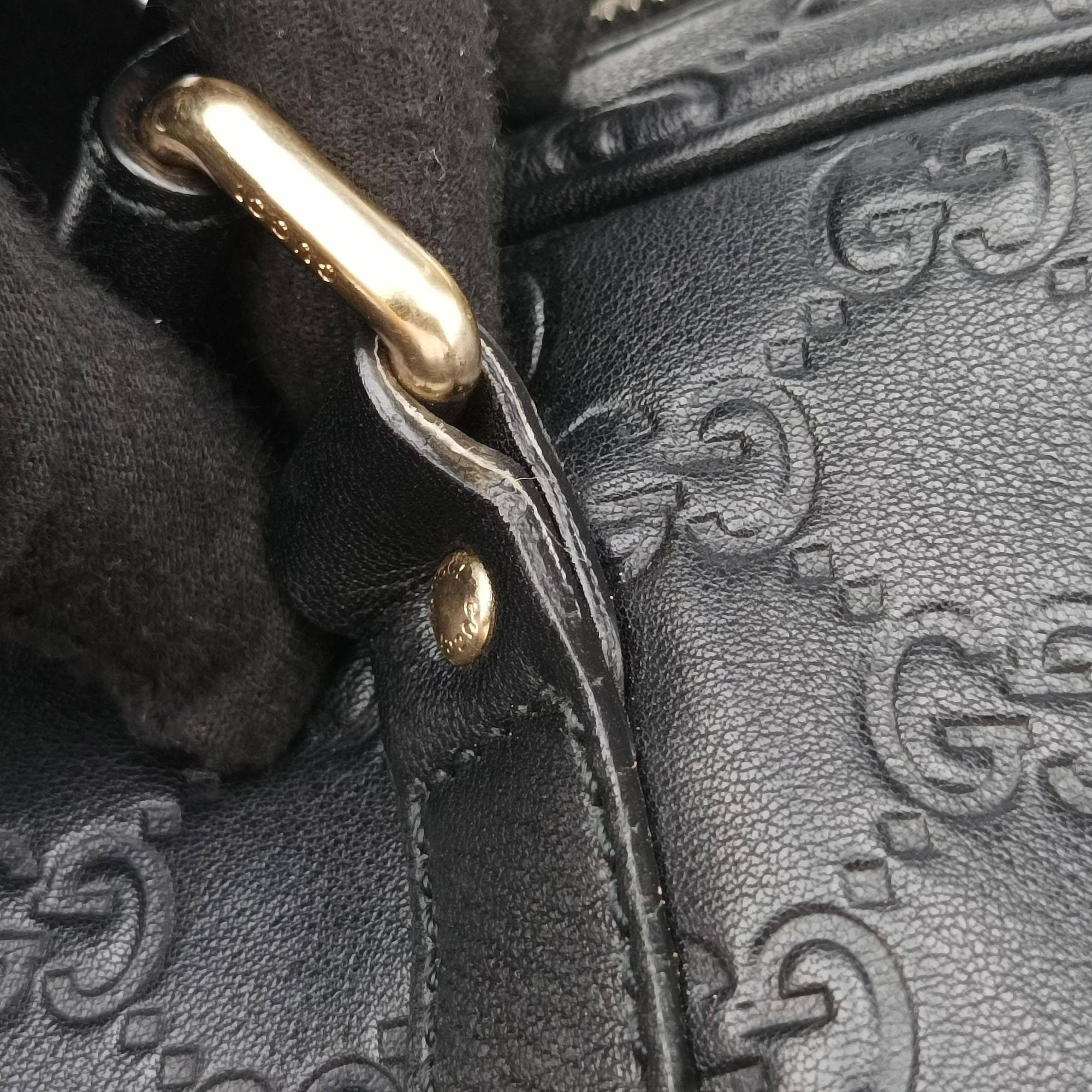 Pre-owned Gucci Diamante Black Leather 208468 handbag | stylenewstar