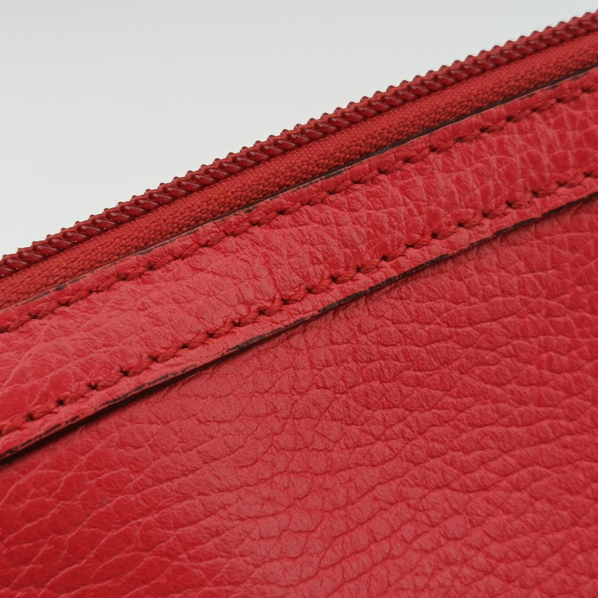 Pre-owned Gucci charm dome Red Leather 341503 shoulderbag | stylenewstar
