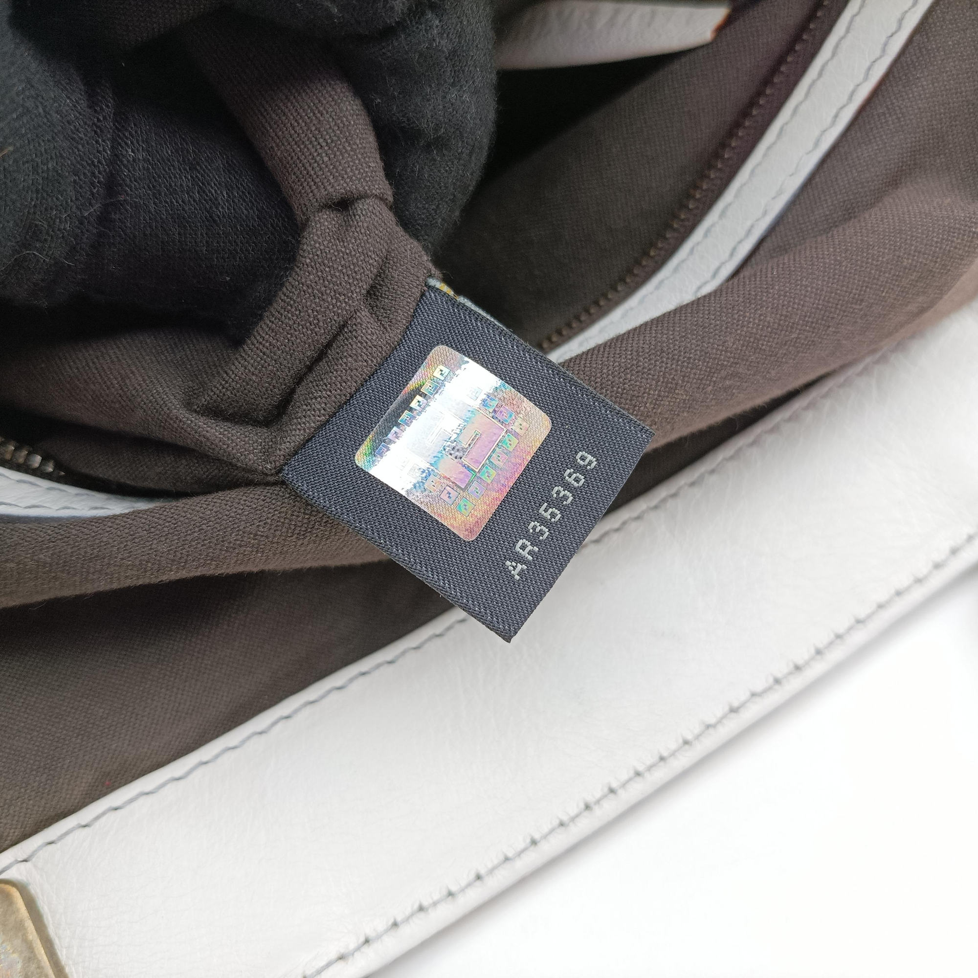 Pre-owned Fendi Borsa Frame Doctor White Leather 8BN191 handbag | stylenewstar