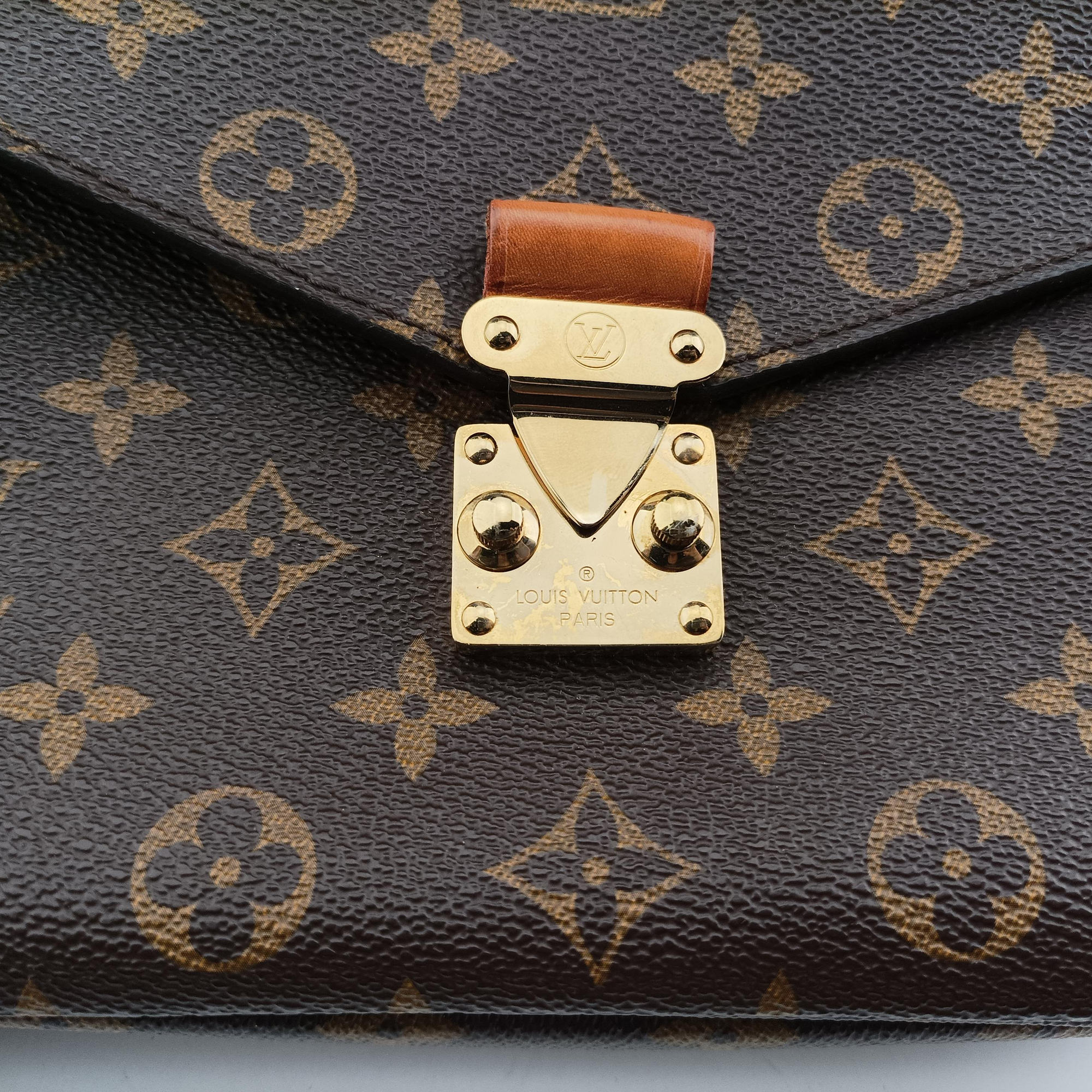 Pre-owned Louis Vuitton Pochette Metis MM Brown Monogram Canvas M44875 shoulderbag | stylenewstar