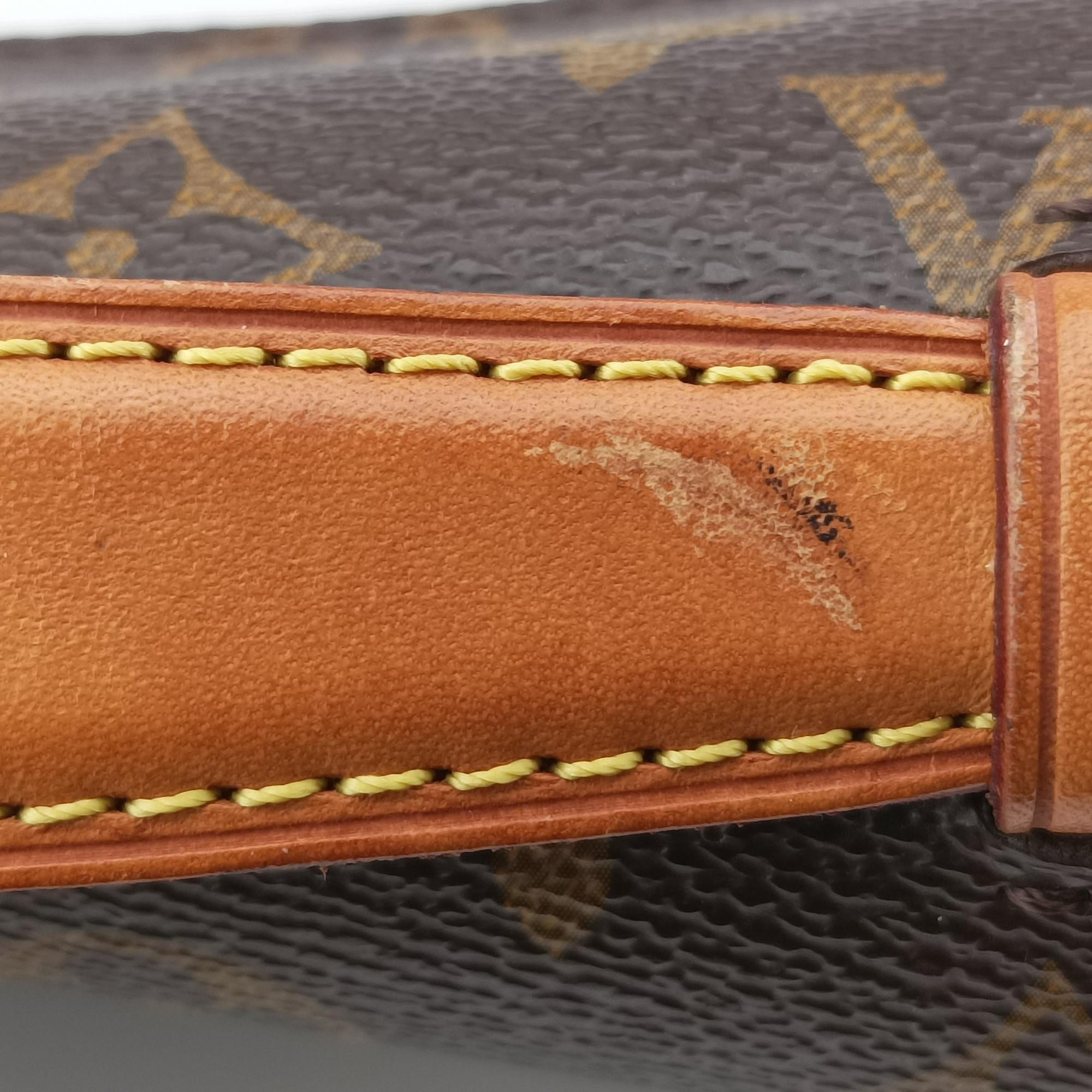 Pre-owned Louis Vuitton Pochette Metis MM Brown Monogram Canvas M44875 shoulderbag | stylenewstar