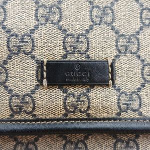 Pre-owned Gucci GG Plus GG Supreme beige×navy PVC coated canvas×Leather 223666 shoulderbag | stylenewstar
