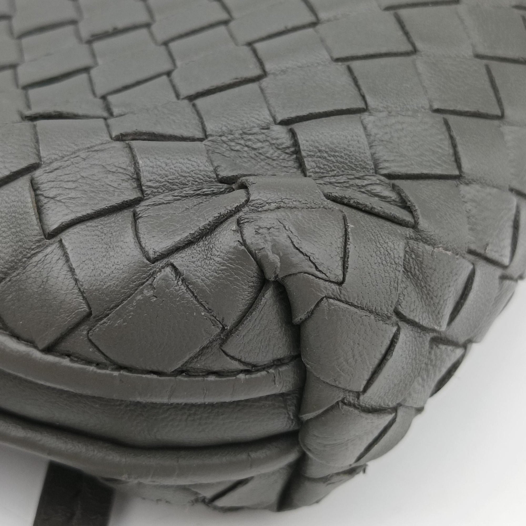 Secondhand Bottega Veneta NODINI Intrecciato Grey lambskin  shoulderbag | stylenewstar