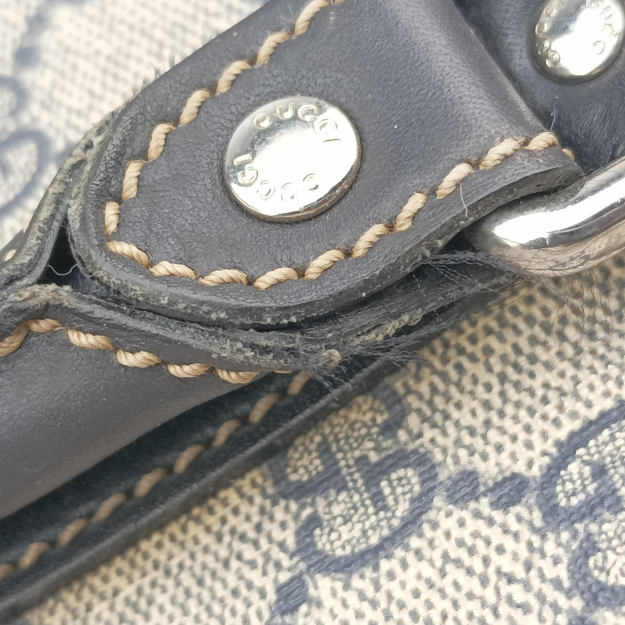 Secondhand Gucci GG plus GG Supreme Briefcase Beige×Black PVC coated canvas 201480 handbag | stylenewstar