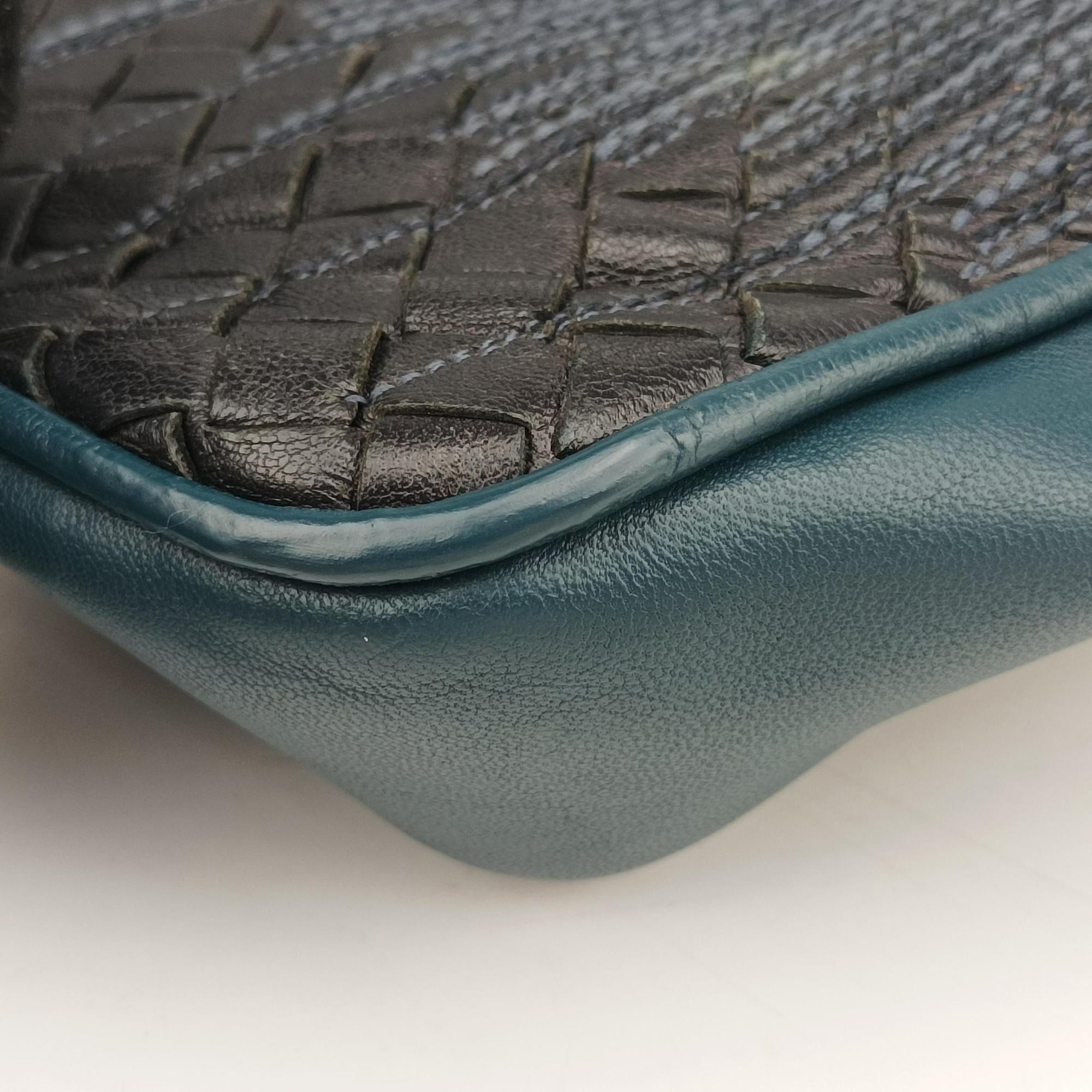 Pre-owned Bottega Veneta Intrecciato Navy lambskin  shoulderbag | stylenewstar