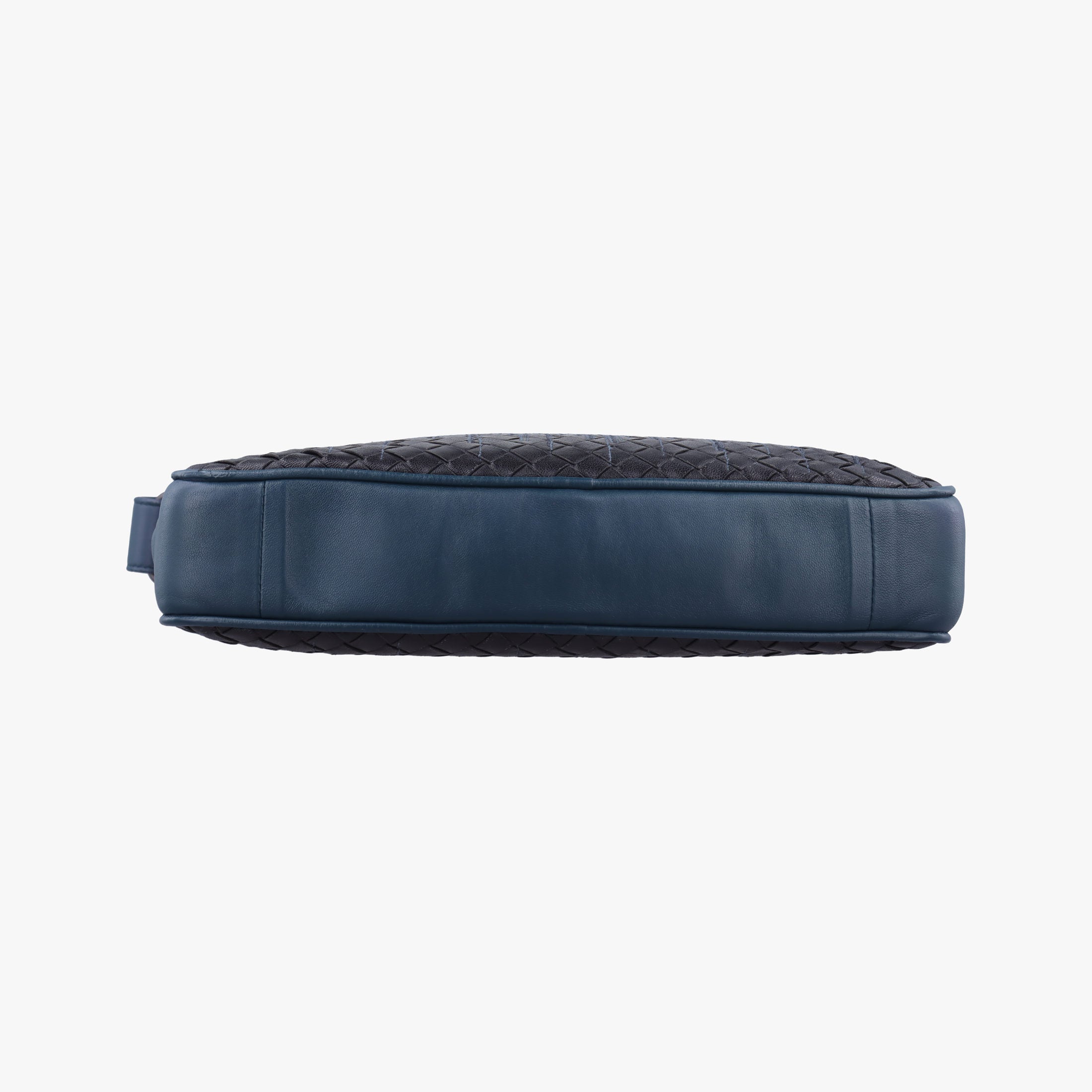 Pre-owned Bottega Veneta Intrecciato Navy lambskin  shoulderbag | stylenewstar