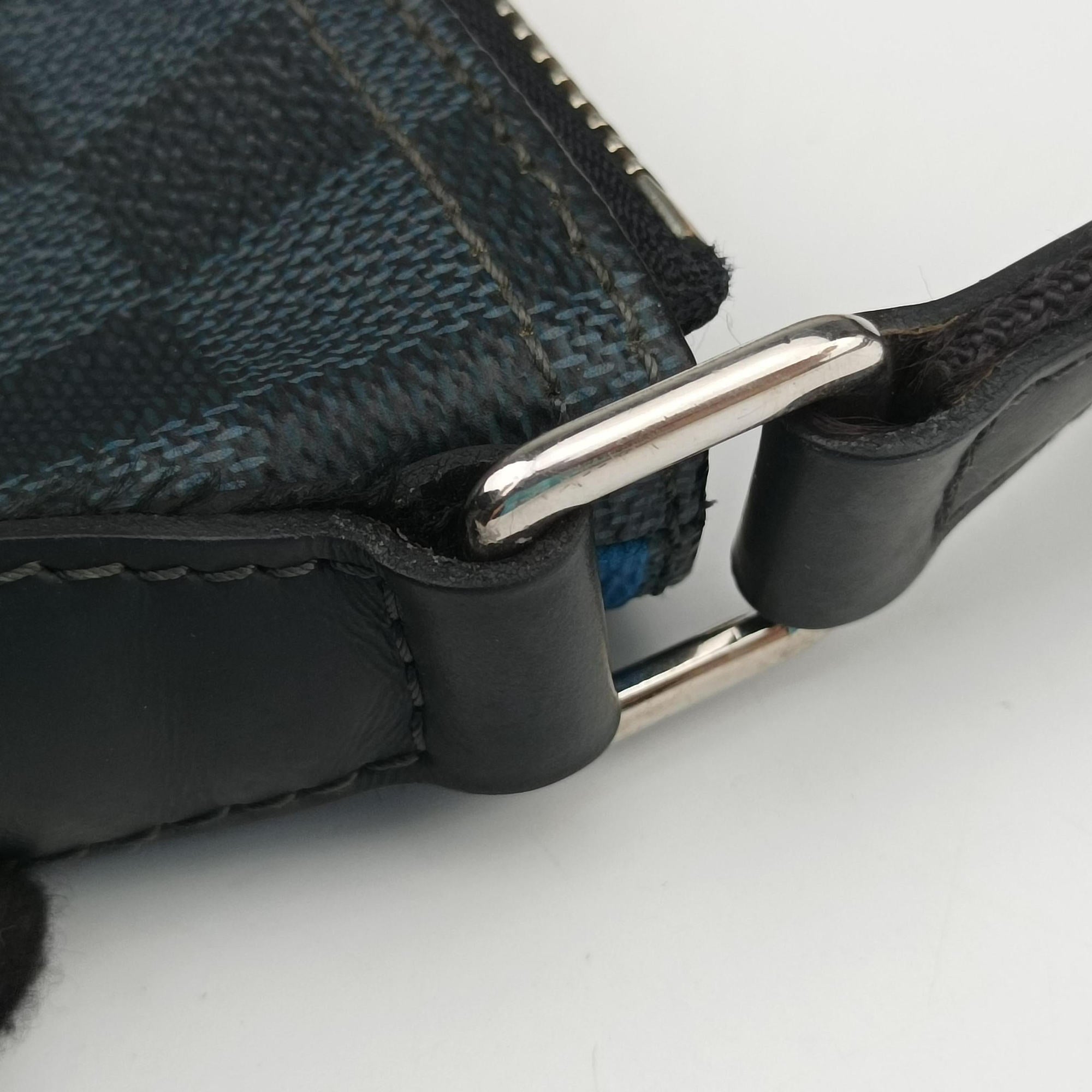 Secondhand Louis Vuitton Mick PM America's Cup Limited Damier Cobalt × Tri-Color Coated Canvas × Leather  N41639 shoulderbag | stylenewstar