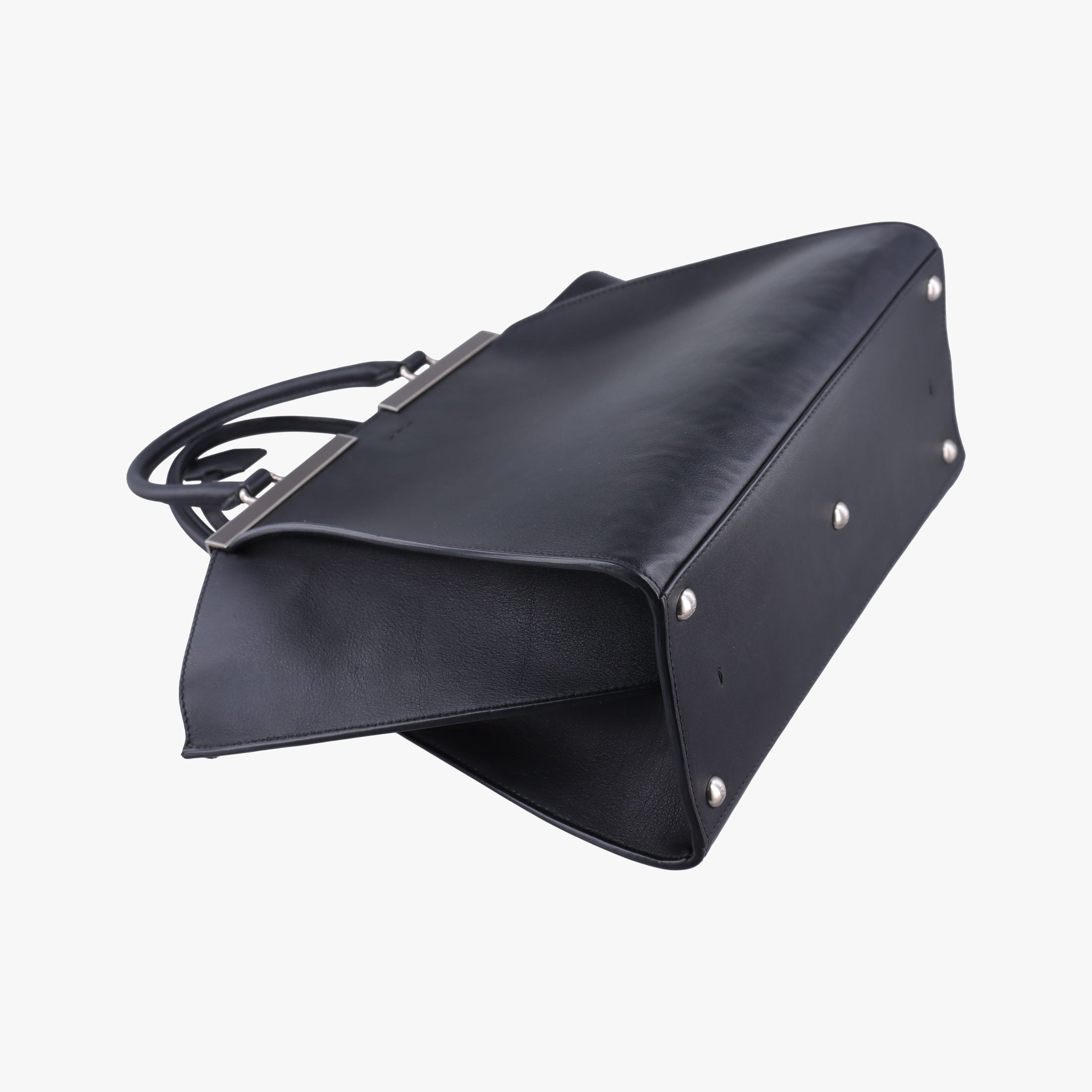 Pre-owned Fendi Troyage Trois Jours Black Leather 8BH279 shoulderbag | stylenewstar