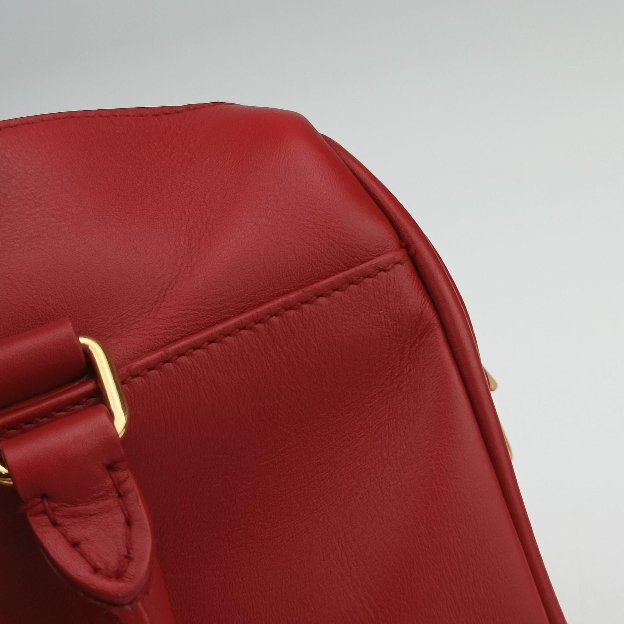 Pre-owned Yves Saint Laurent CLASSIC BABY DUFFLE Red Leather 330958 shoulderbag | stylenewstar