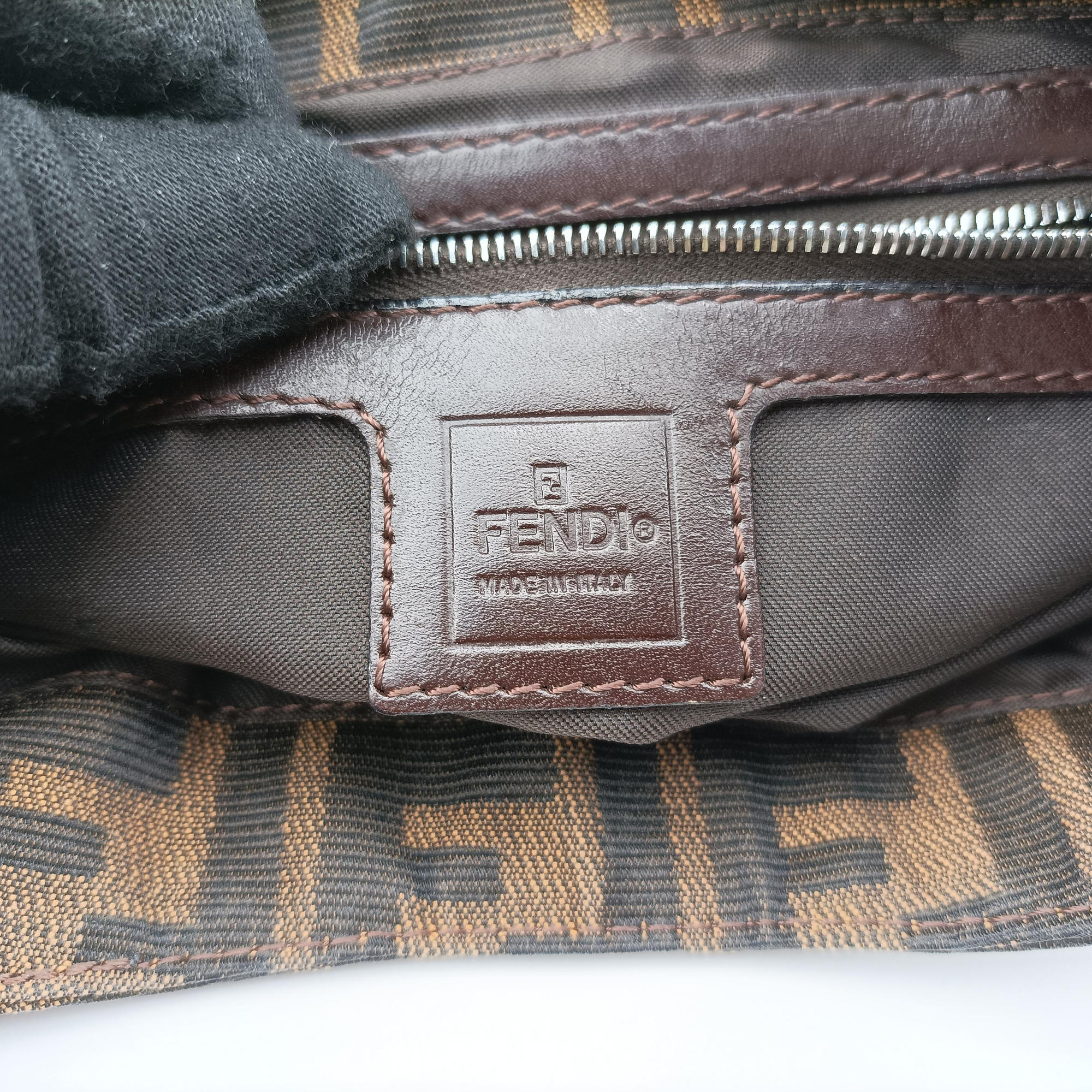 Pre-owned Fendi croissants Brown canvas× leather 26724 shoulderbag | stylenewstar