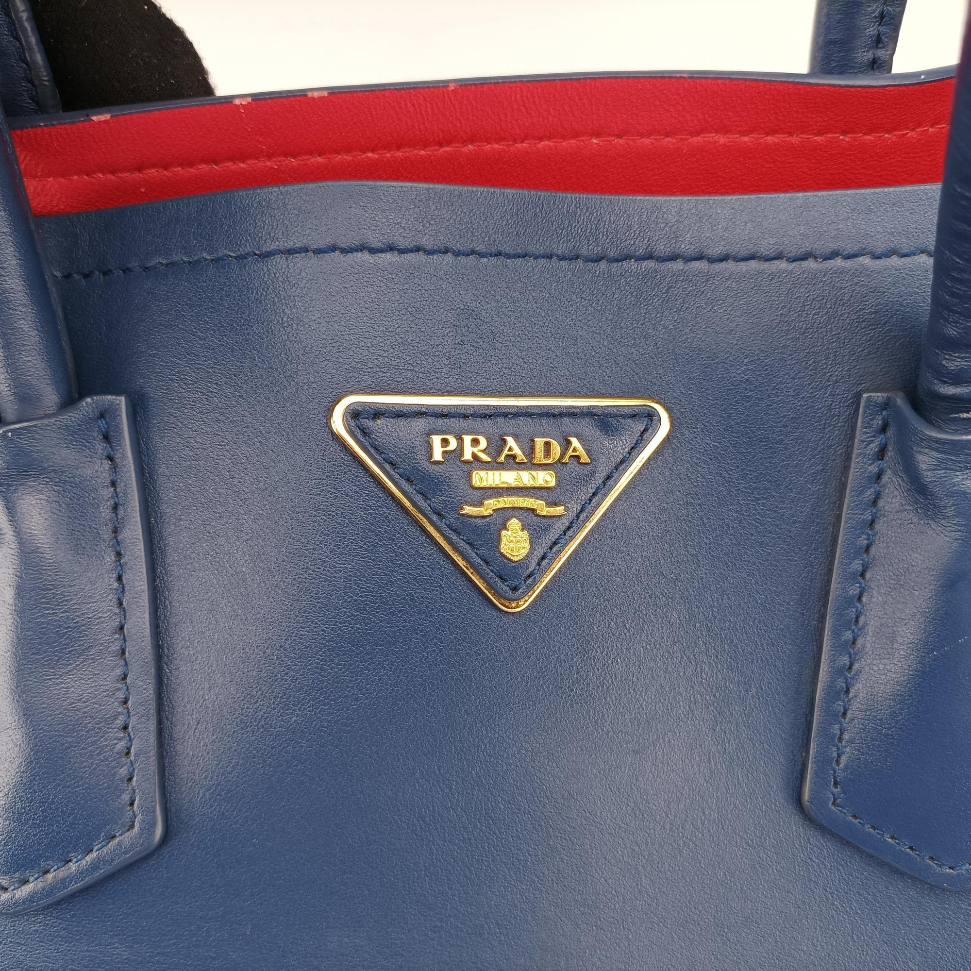 Pre-owned Prada Double Cuir Blue SAFFIANO Leather B2756T handbag | stylenewstar