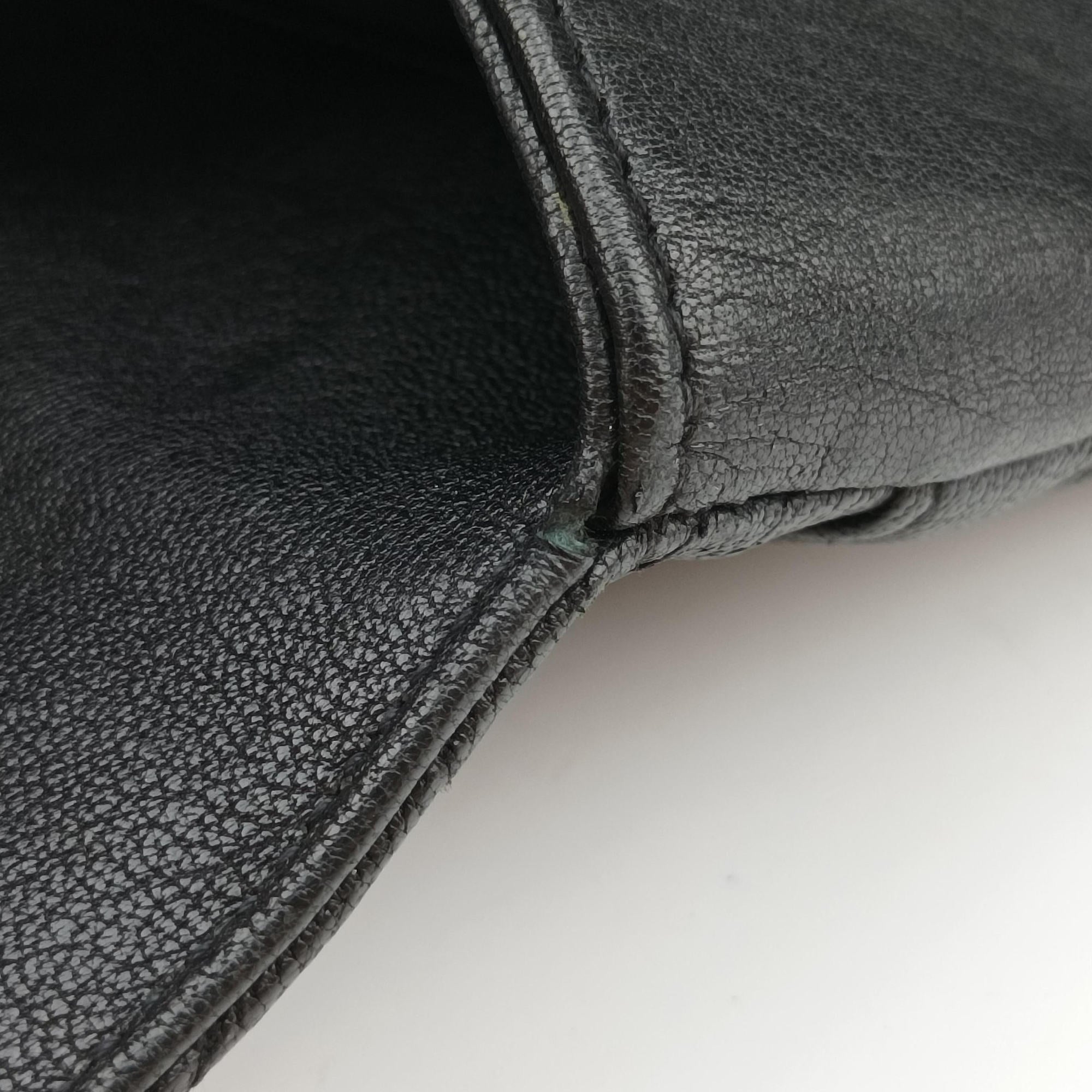 Pre-owned Yves Saint Laurent COLLEGE Black Leather 487212 shoulderbag | stylenewstar