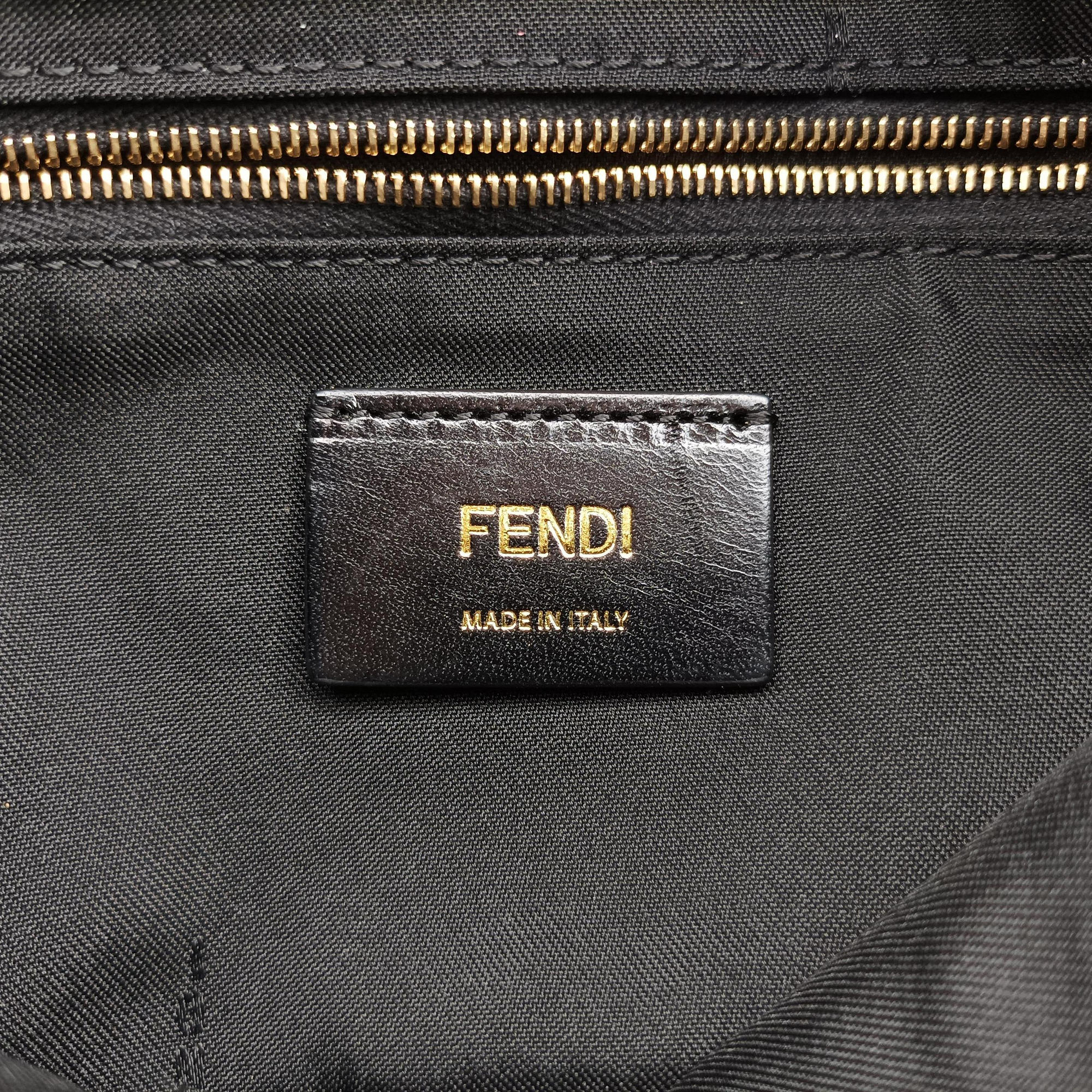Vintage Fendi Baguette Green nylon 7VA472 bum bag/waist bag | stylenewstar