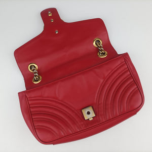 Pre-owned Gucci GG Marmont Red Leather 443497 shoulderbag | stylenewstar