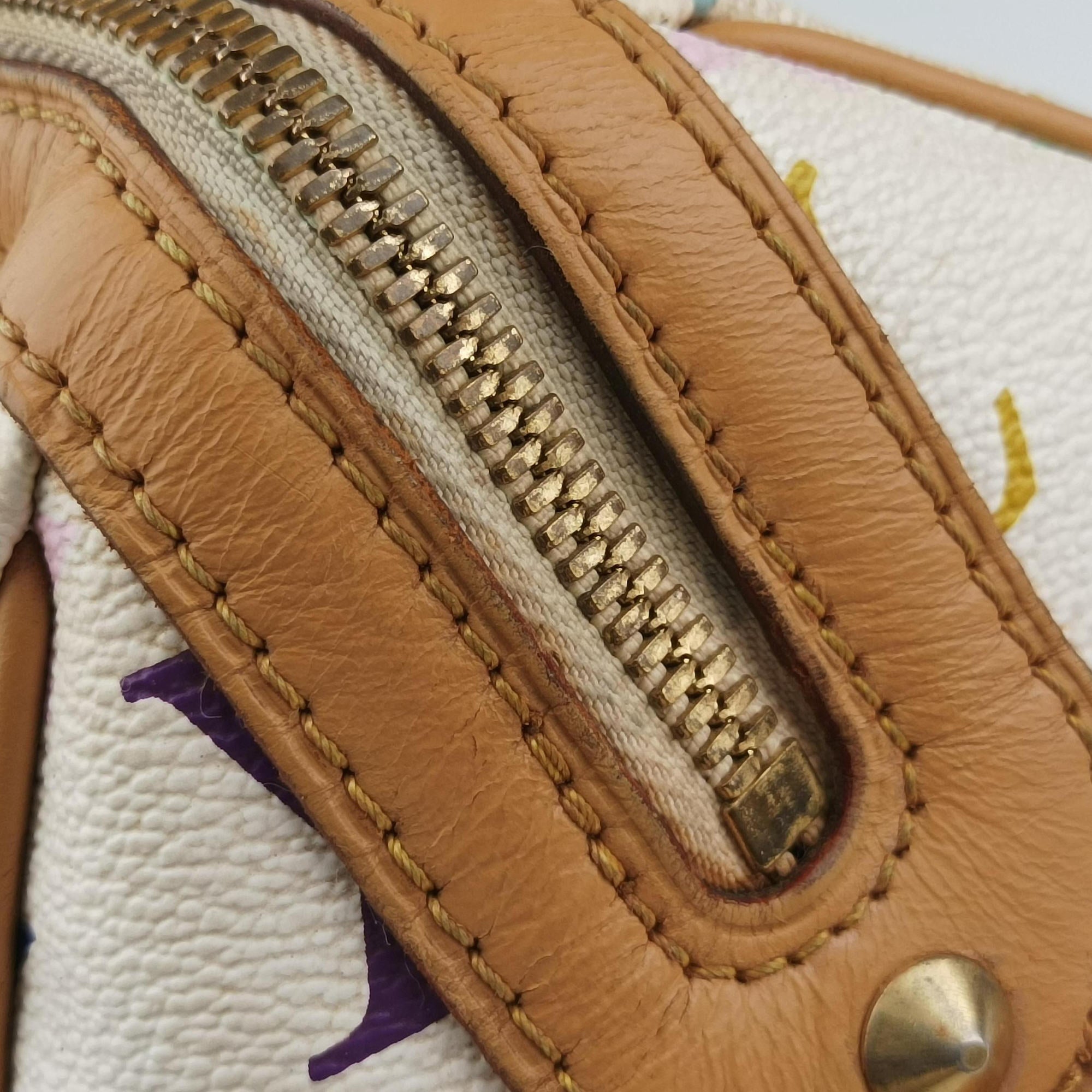 Pre-owned Louis Vuitton COURTNEY　MM white Monogram Multicolor M45641 shoulderbag | stylenewstar