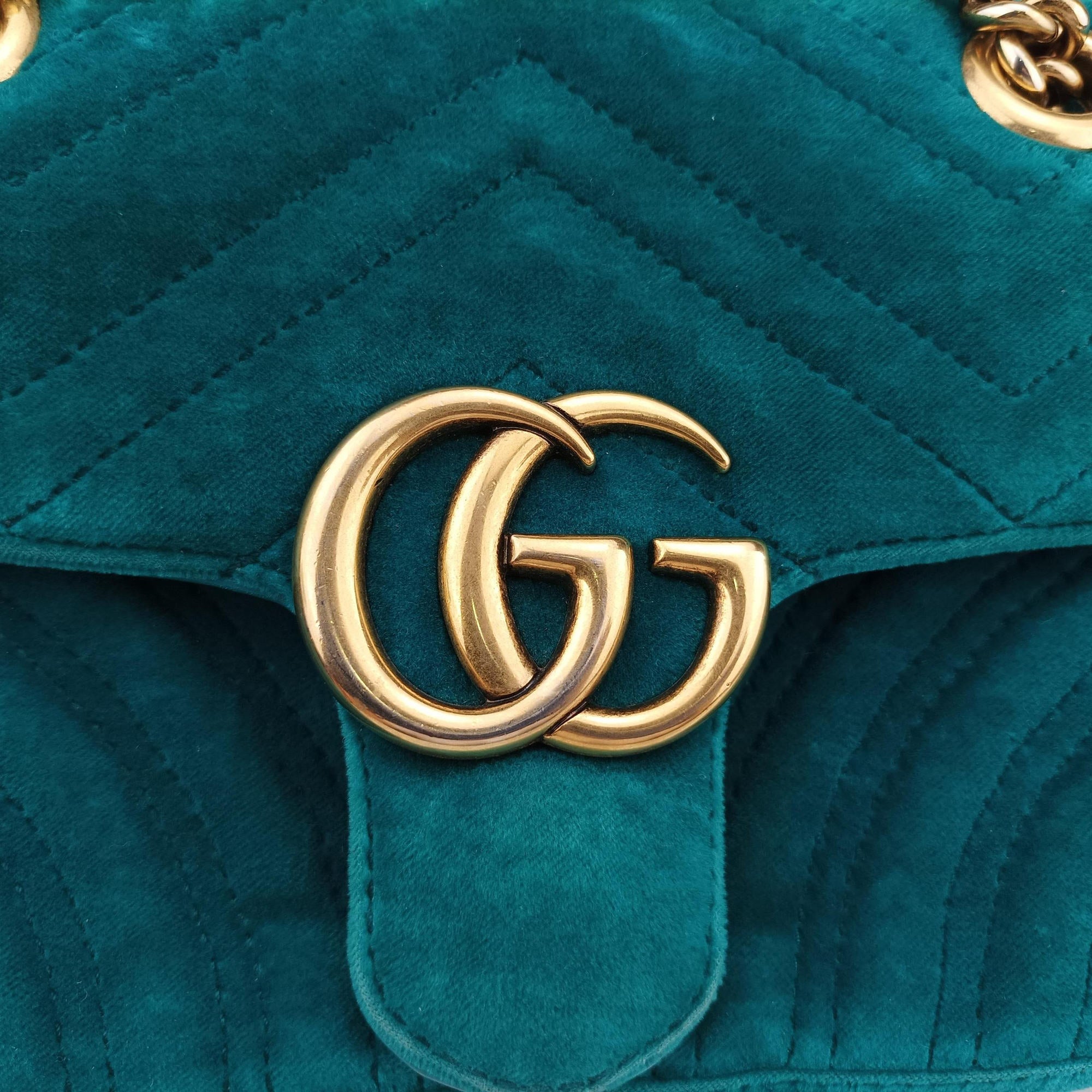Pre-owned Gucci GG Marmont Blue velour 446744 shoulderbag | stylenewstar