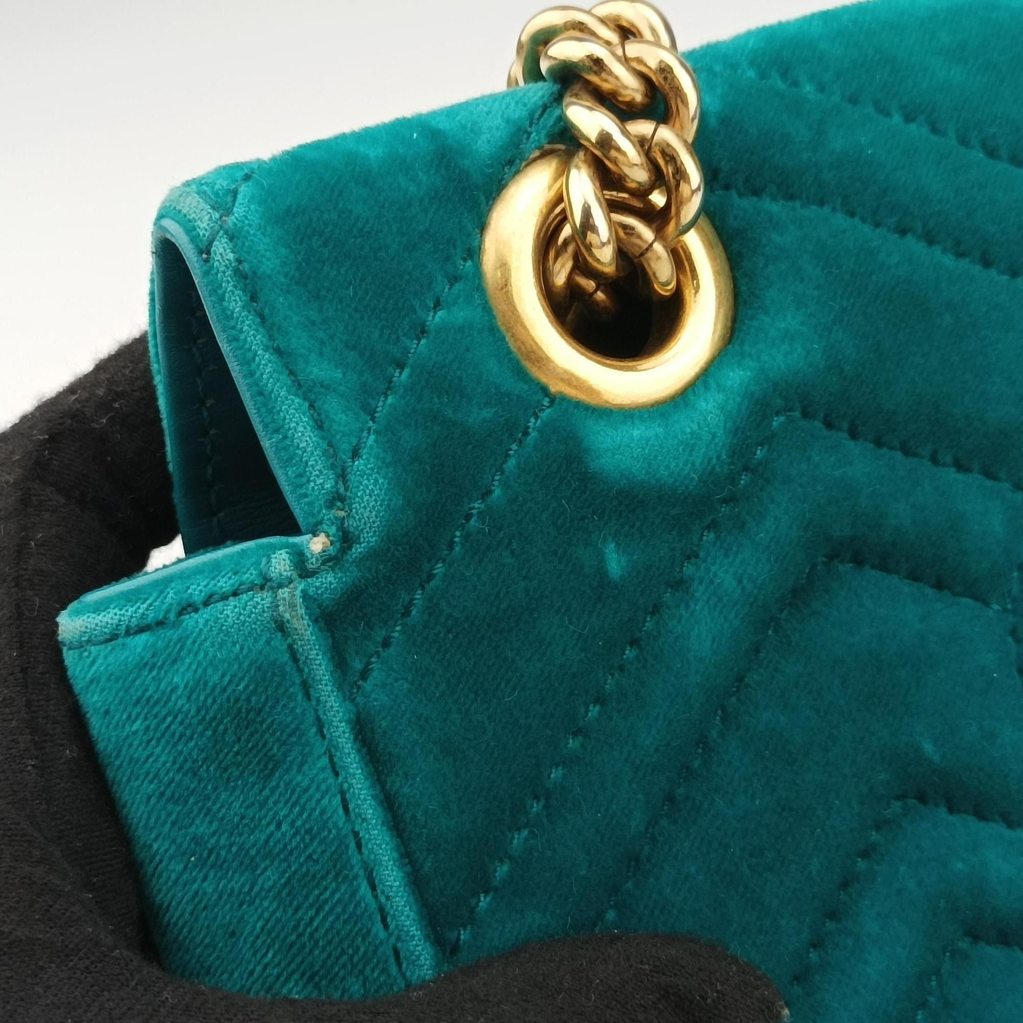 Pre-owned Gucci GG Marmont Blue velour 446744 shoulderbag | stylenewstar