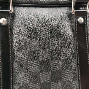 Pre-owned Louis Vuitton Porte Documents Voyage Noir Damier Graphite N41125 handbag | stylenewstar
