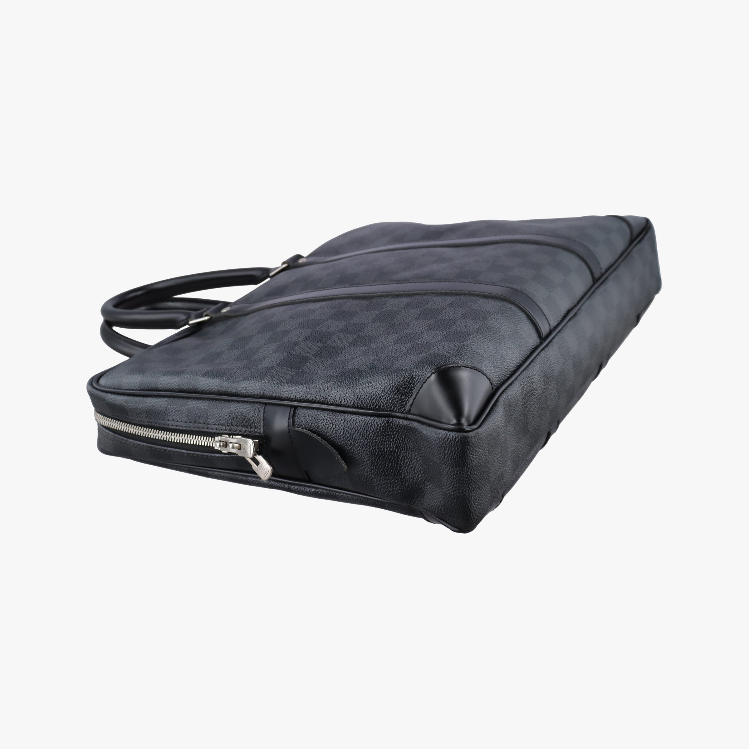 Pre-owned Louis Vuitton Porte Documents Voyage Noir Damier Graphite N41125 handbag | stylenewstar