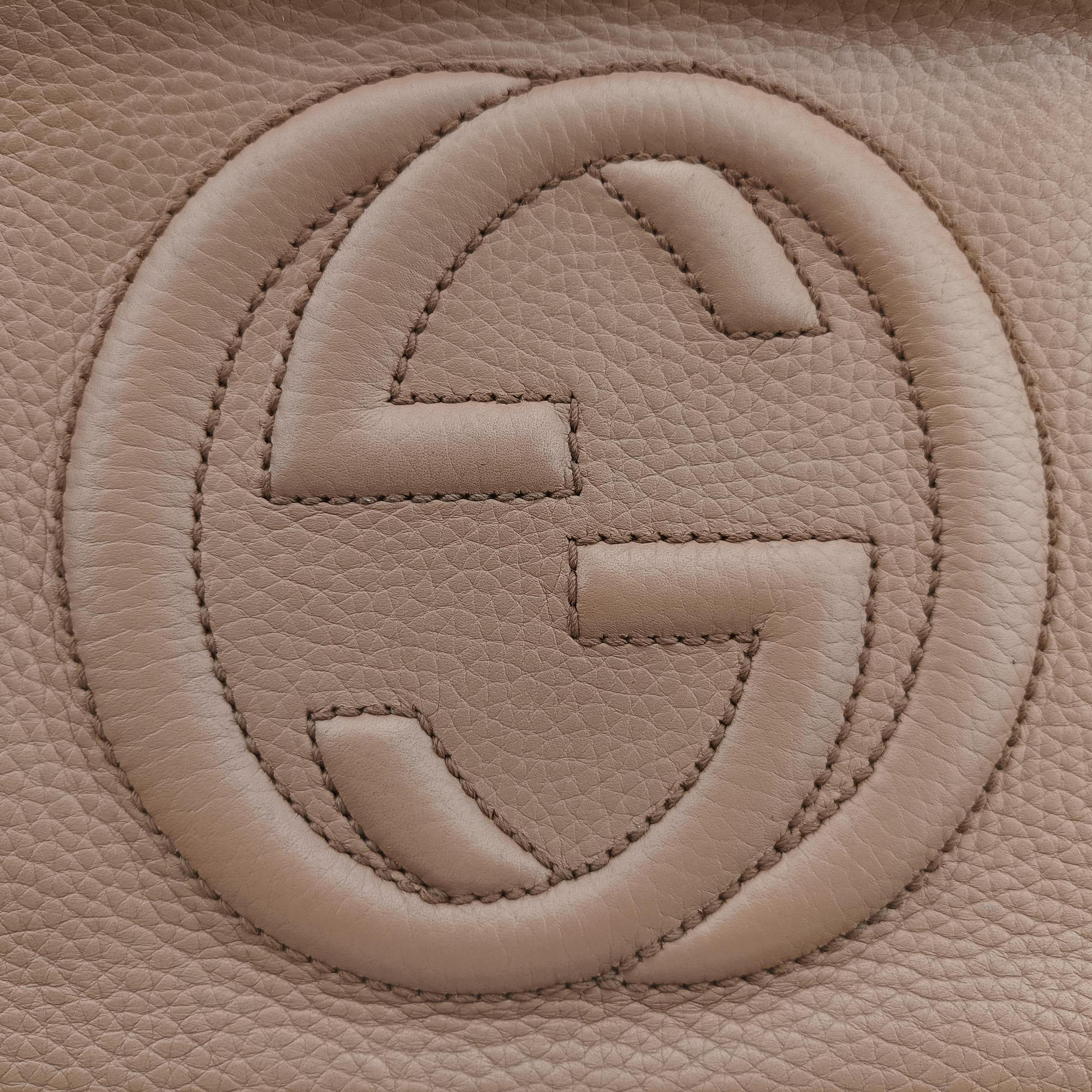 Pre-owned Gucci Soho Beige Leather 308364 shoulderbag | stylenewstar