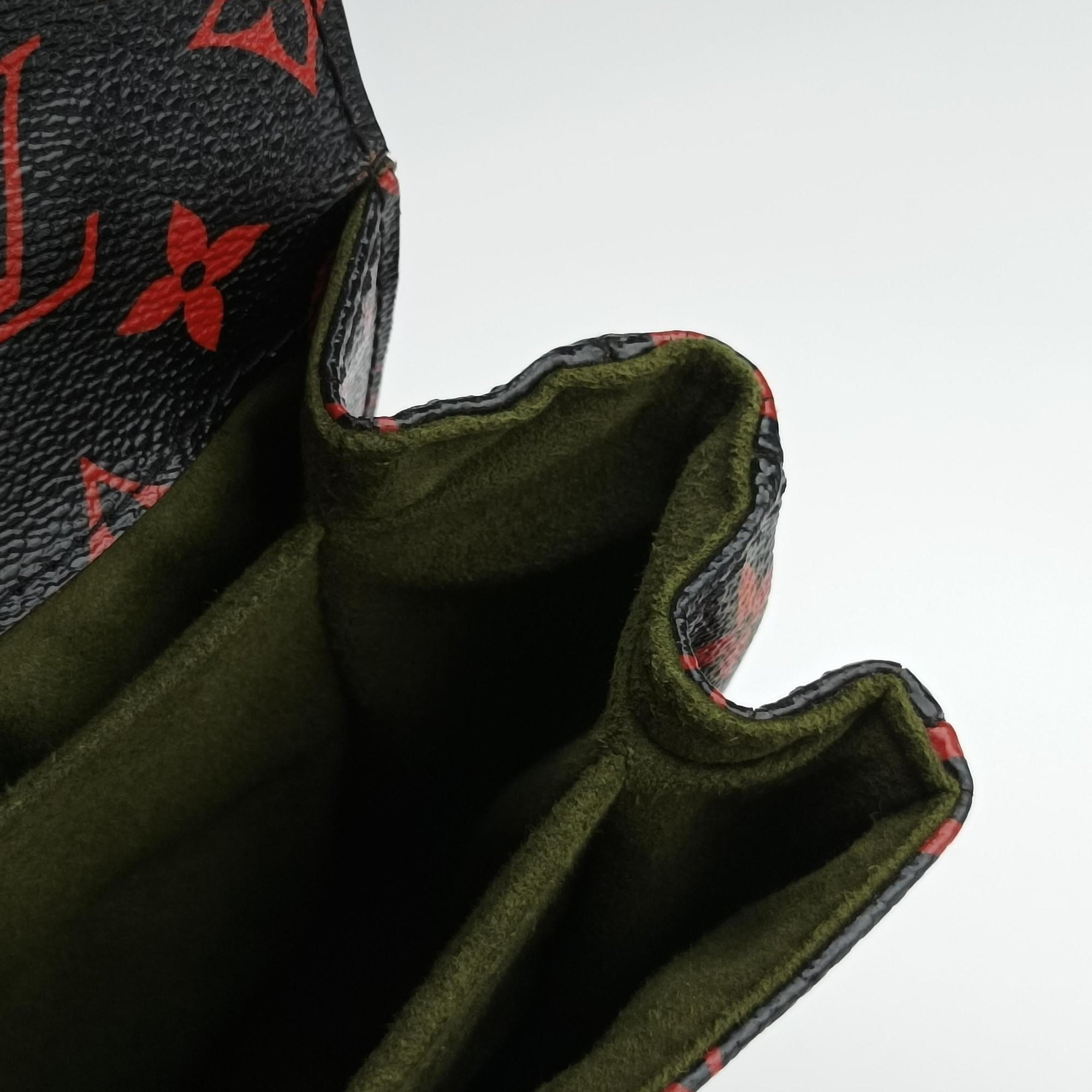 Secondhand Louis Vuitton Pochette Metis MM Noir×ROUGE Monogram Infrarouge M41462 shoulderbag | stylenewstar