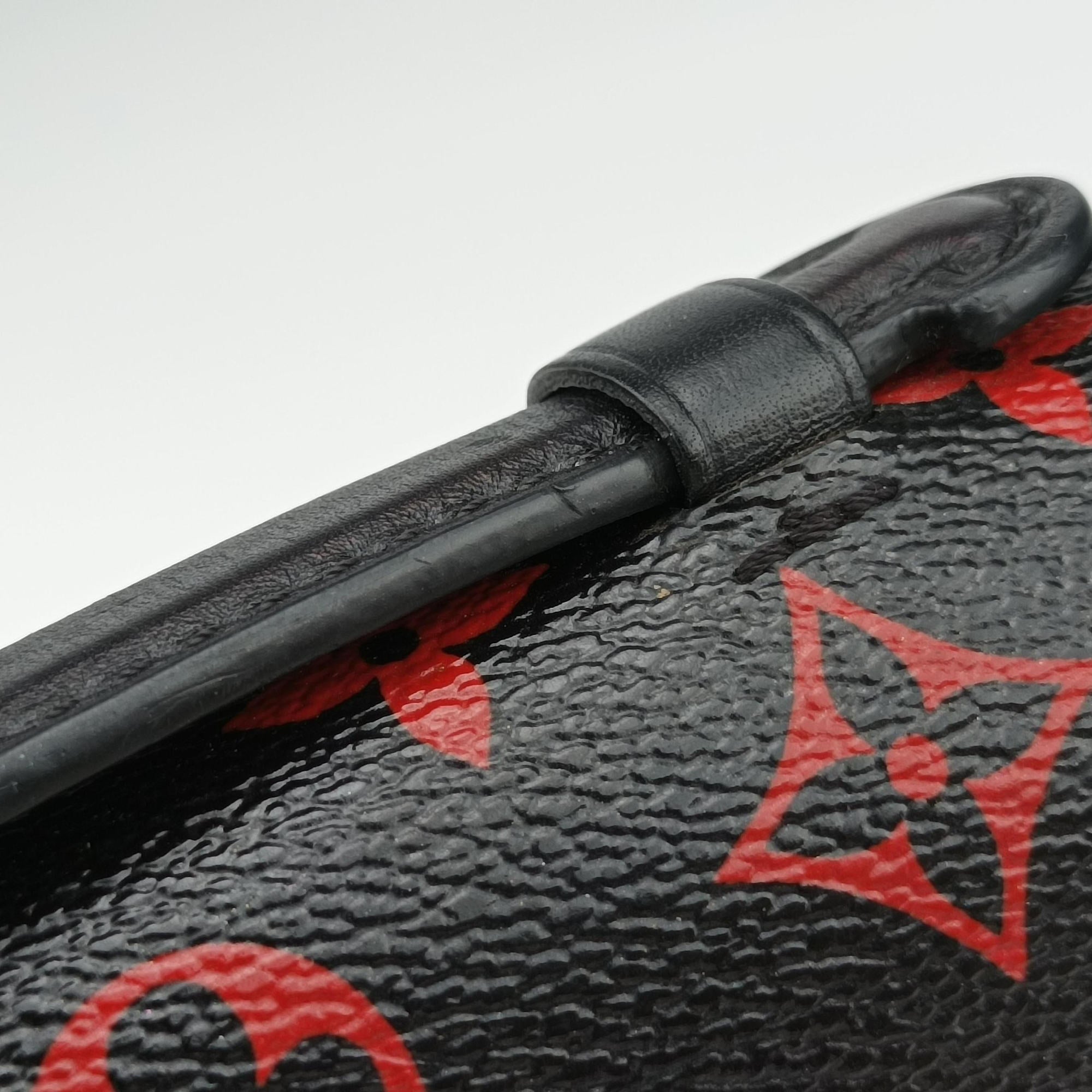 Secondhand Louis Vuitton Pochette Metis MM Noir×ROUGE Monogram Infrarouge M41462 shoulderbag | stylenewstar