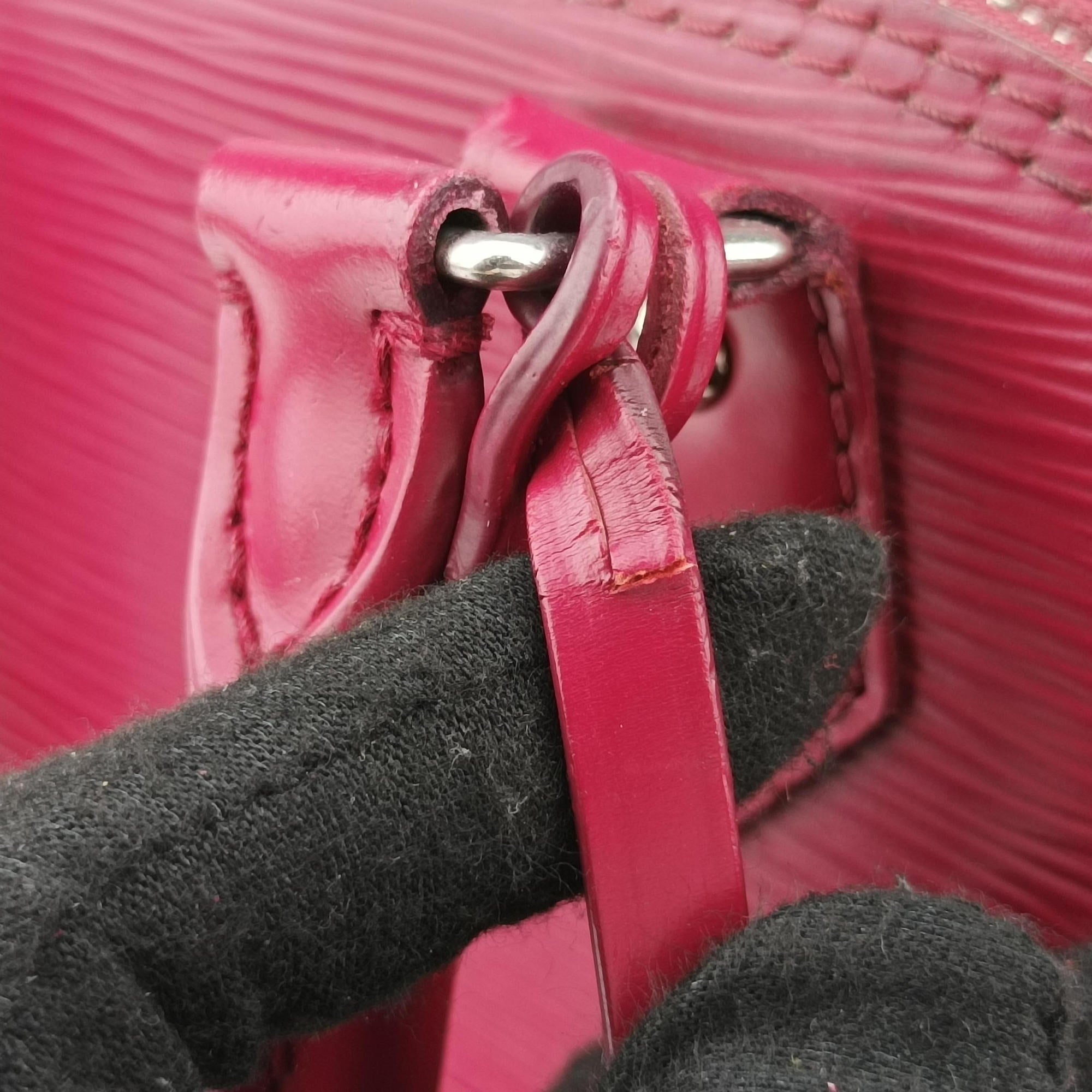 Pre-owned Louis Vuitton Alma BB FUCHSIA Epi M40851 shoulderbag | stylenewstar
