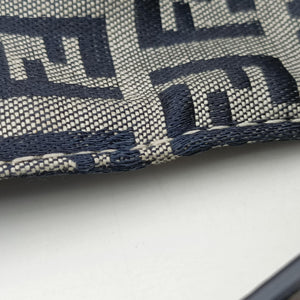Pre-owned Fendi Mamma Baguette Navy Canvas 26424 shoulderbag | stylenewstar