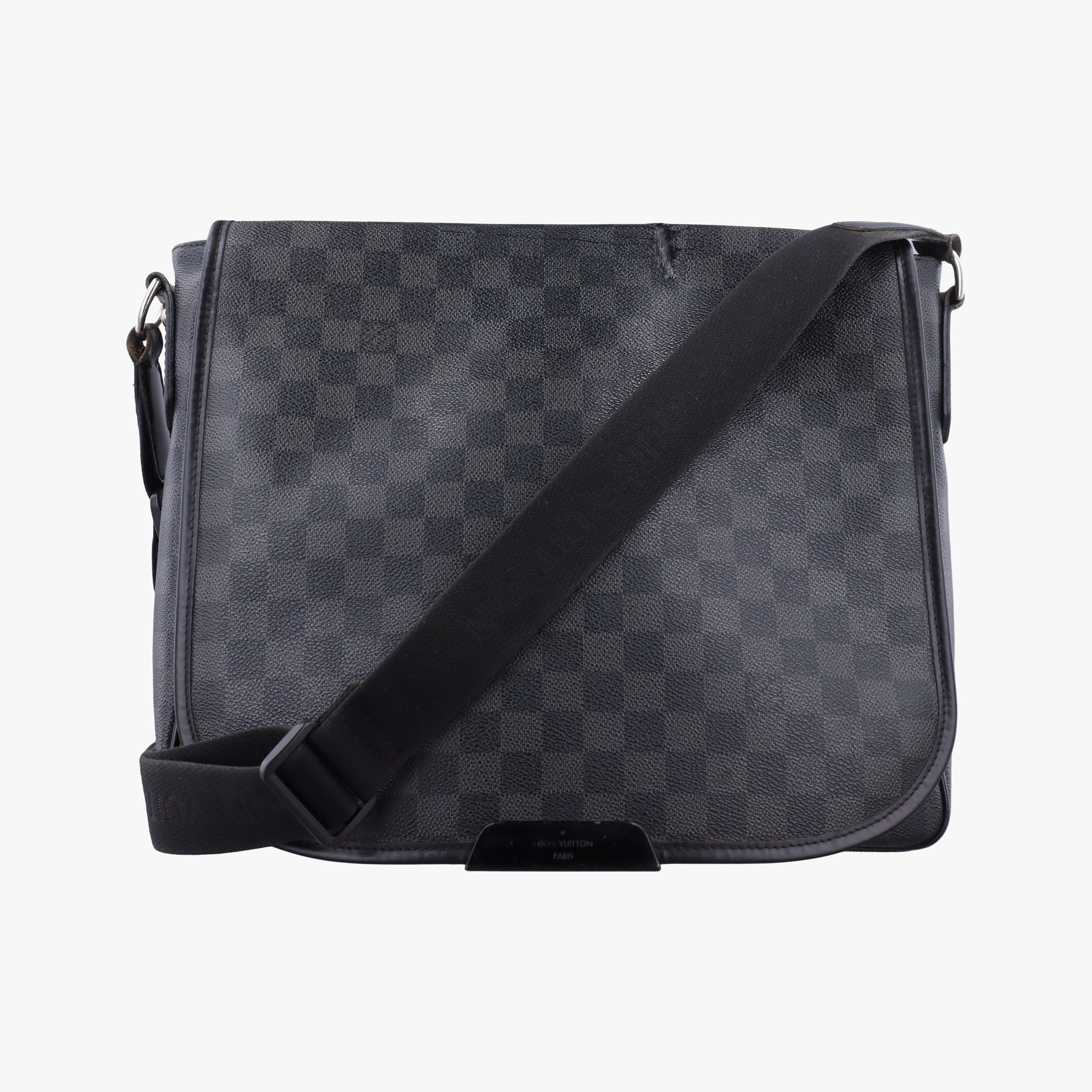 Pre-owned Louis Vuitton DANIEL MM Noir Damier GRAPHITE N58029 shoulderbag | stylenewstar