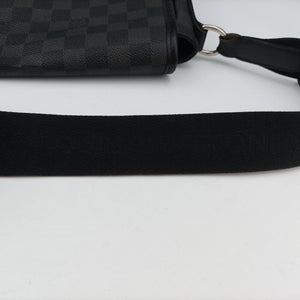 Pre-owned Louis Vuitton DANIEL MM Noir Damier GRAPHITE N58029 shoulderbag | stylenewstar