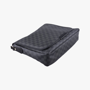 Pre-owned Louis Vuitton DANIEL MM Noir Damier GRAPHITE N58029 shoulderbag | stylenewstar