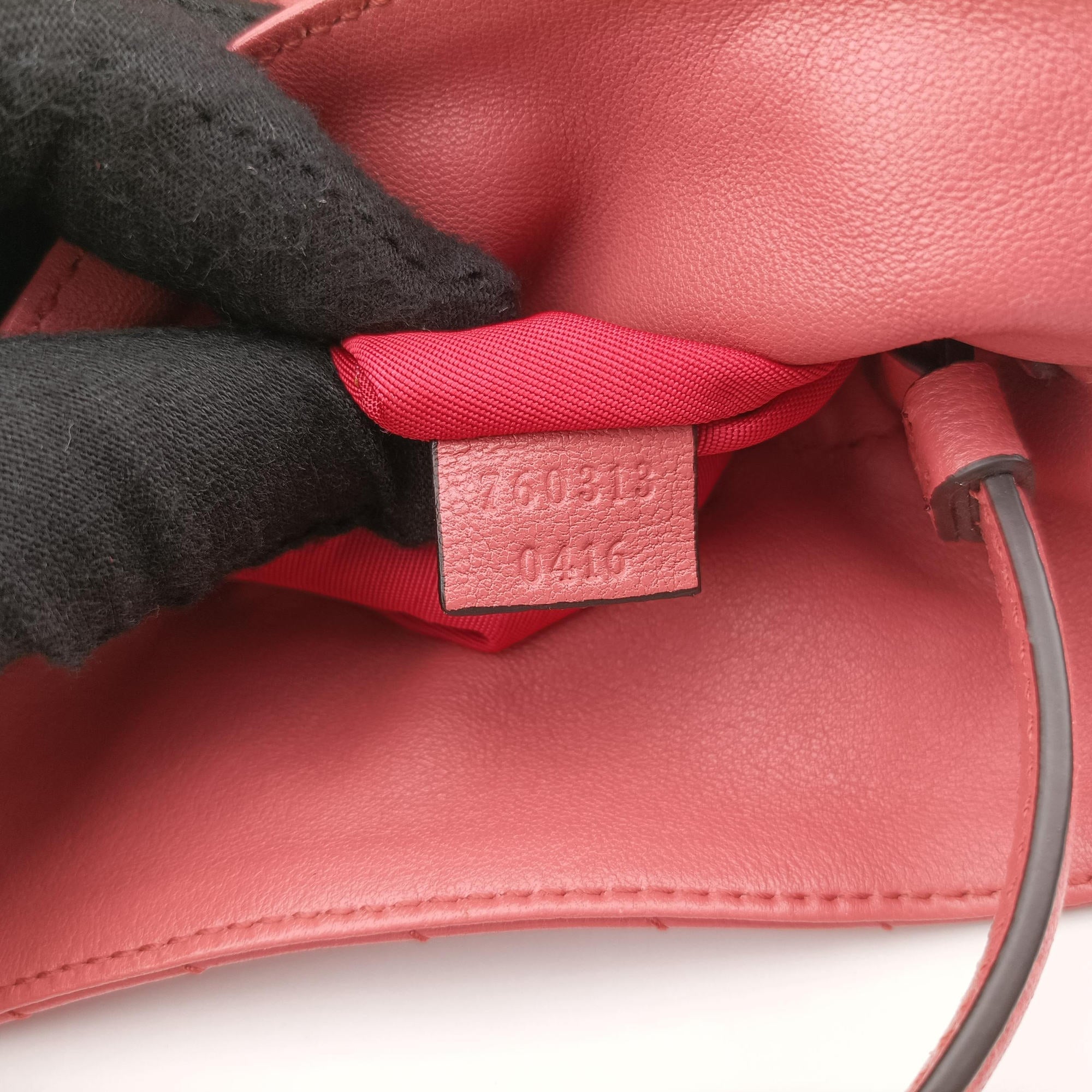 Pre-owned Gucci Blondie Pink Leather 760313 shoulderbag | stylenewstar