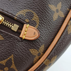 Pre-owned Louis Vuitton LOOP Brown×Beige Monogram Canvas M81098 shoulderbag | stylenewstar