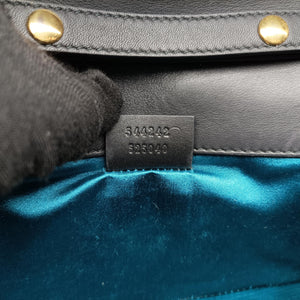 Pre-owned Gucci Square G Black velour 544242 shoulderbag | stylenewstar